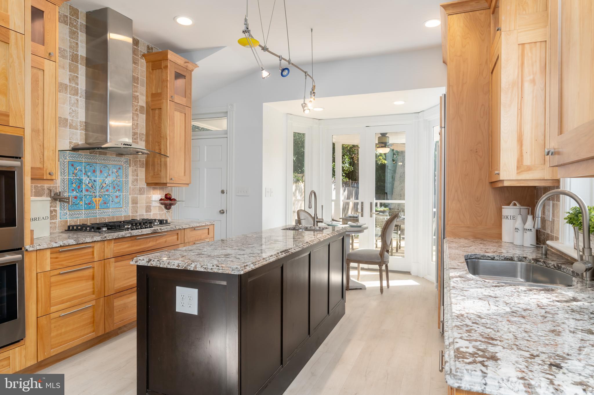 GEORGETOWN - Residential