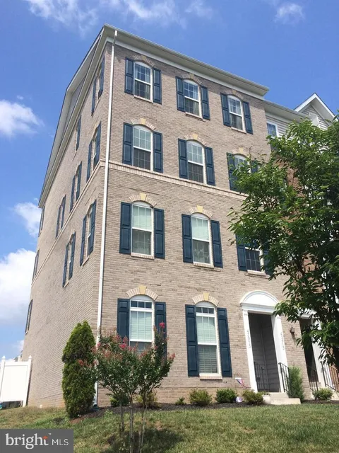 43913 Centergate Drive, Ashburn, VA MLS: VALO2113550