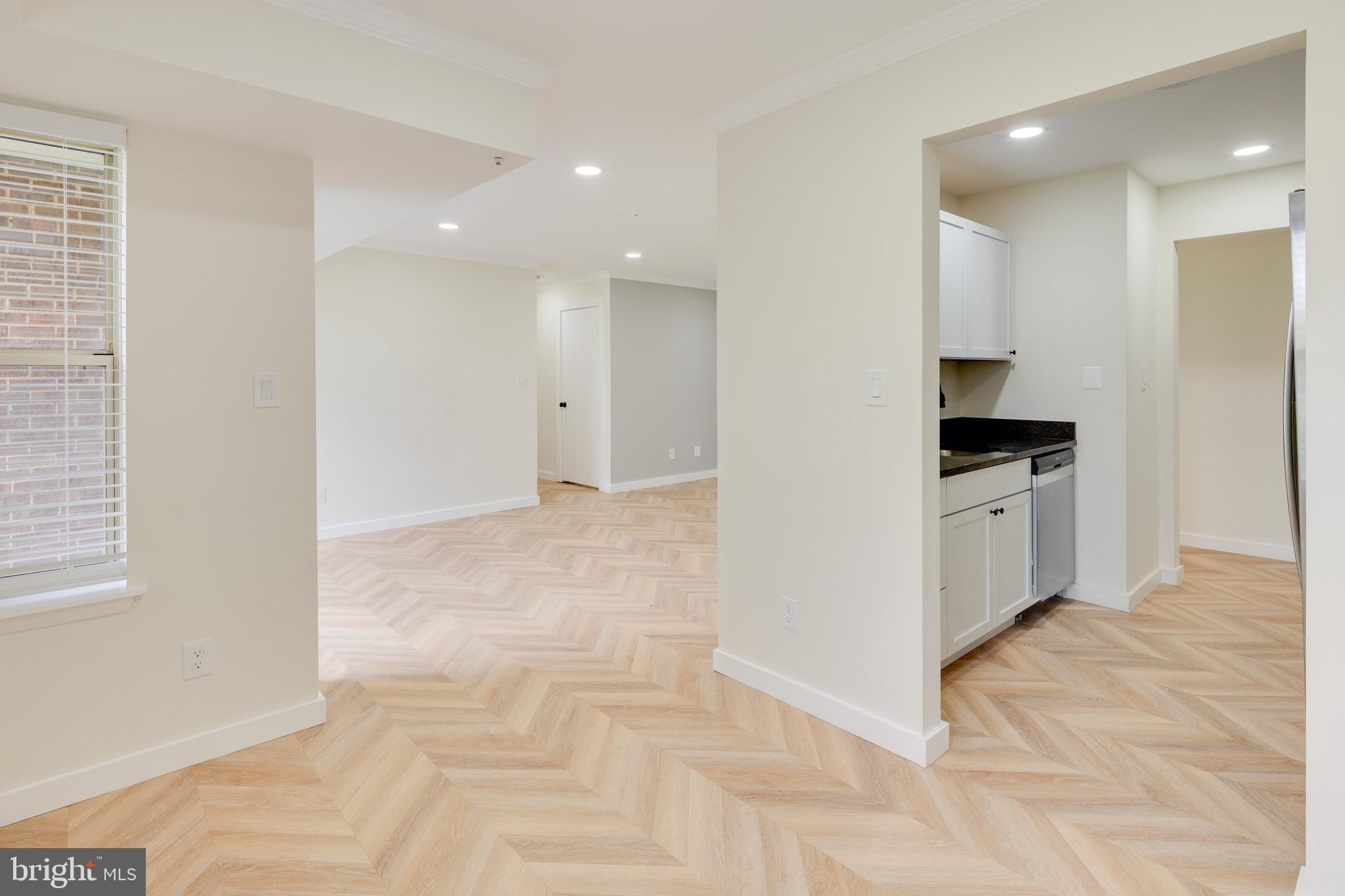 WILLOW WOOD - Residential Lease