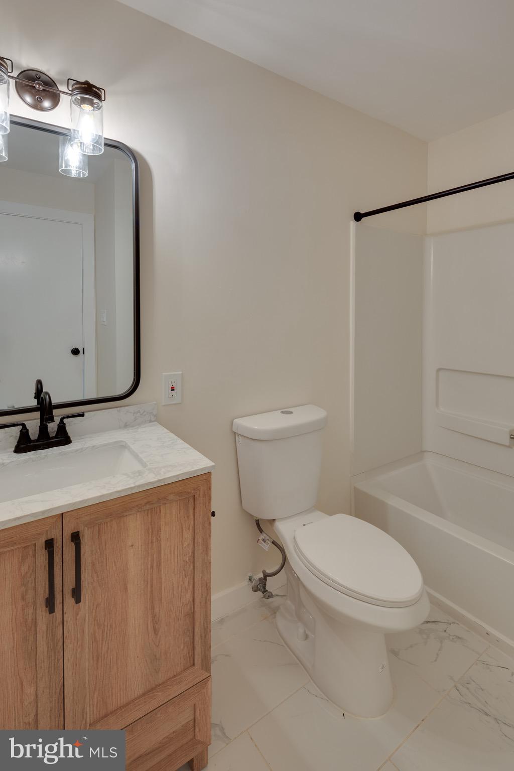 WILLOW WOOD - Residential Lease