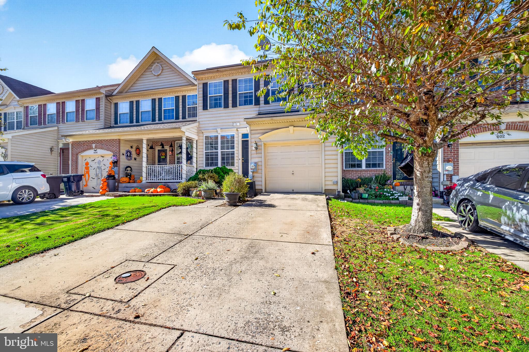 604 RUSTIC COURT