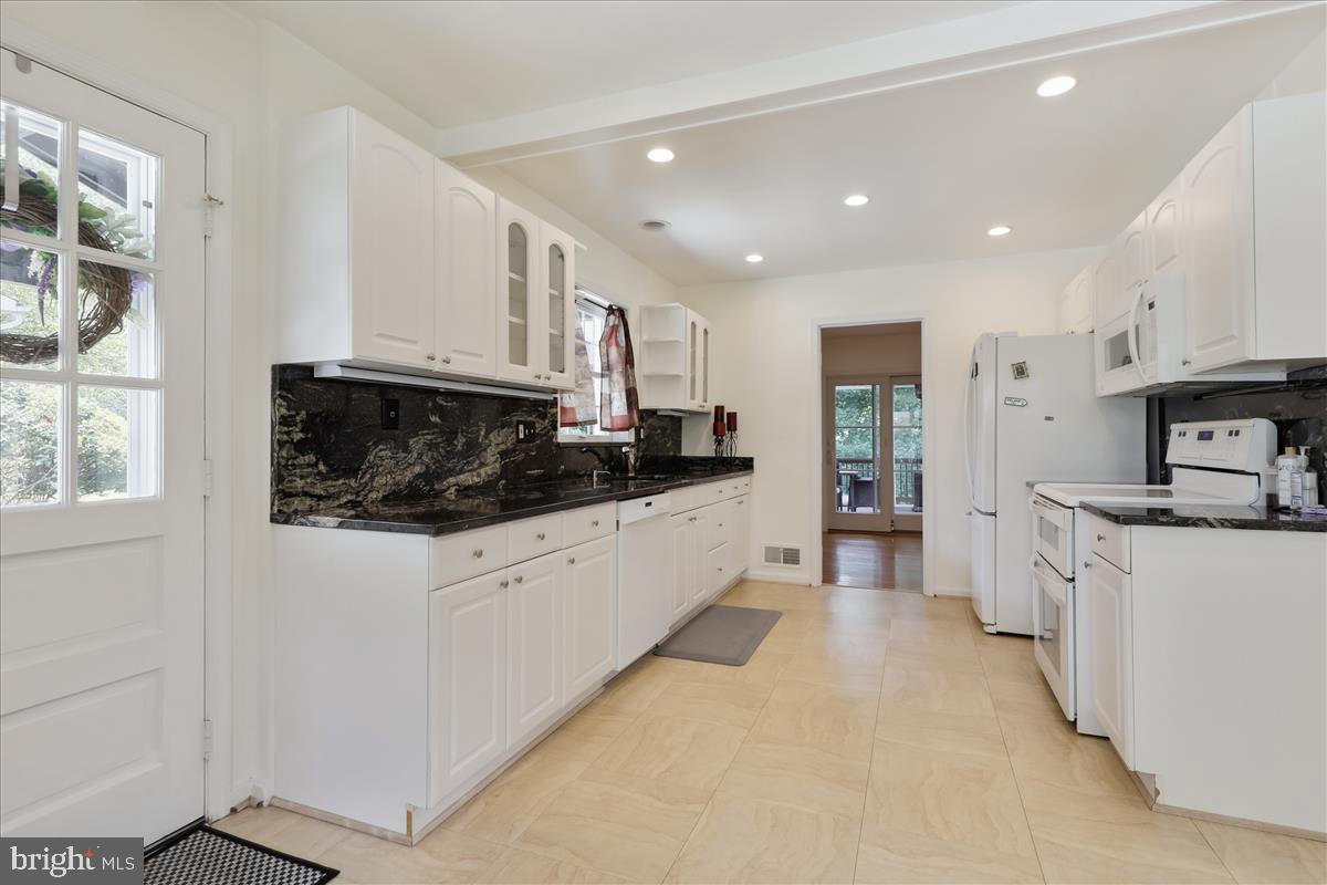 1397 CANTERBURY WAY