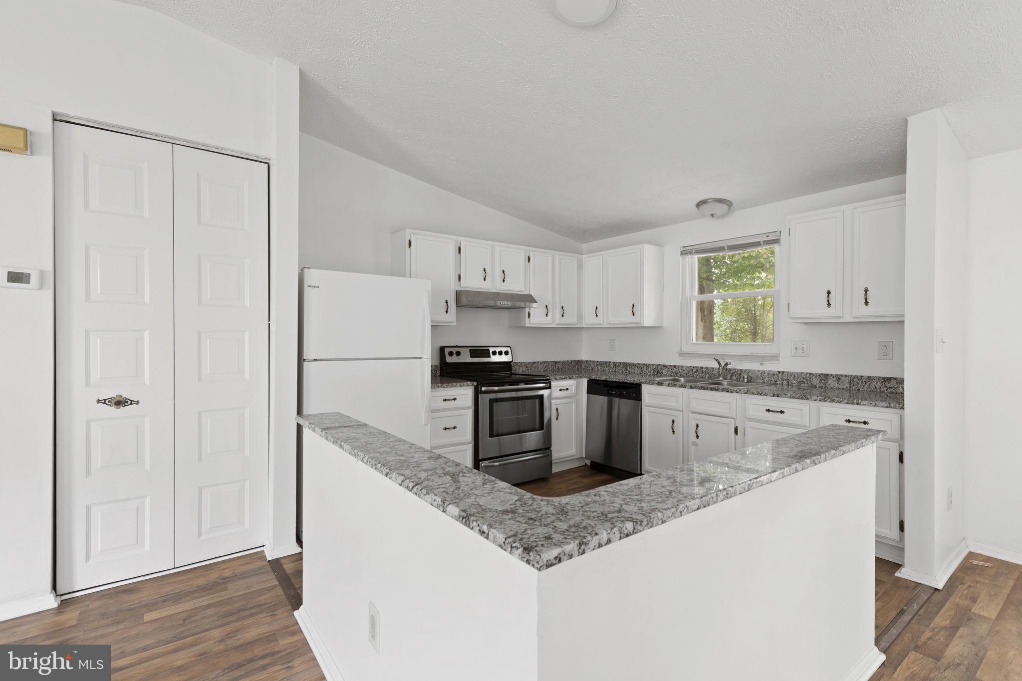 SCOTTS HAVEN - Residential