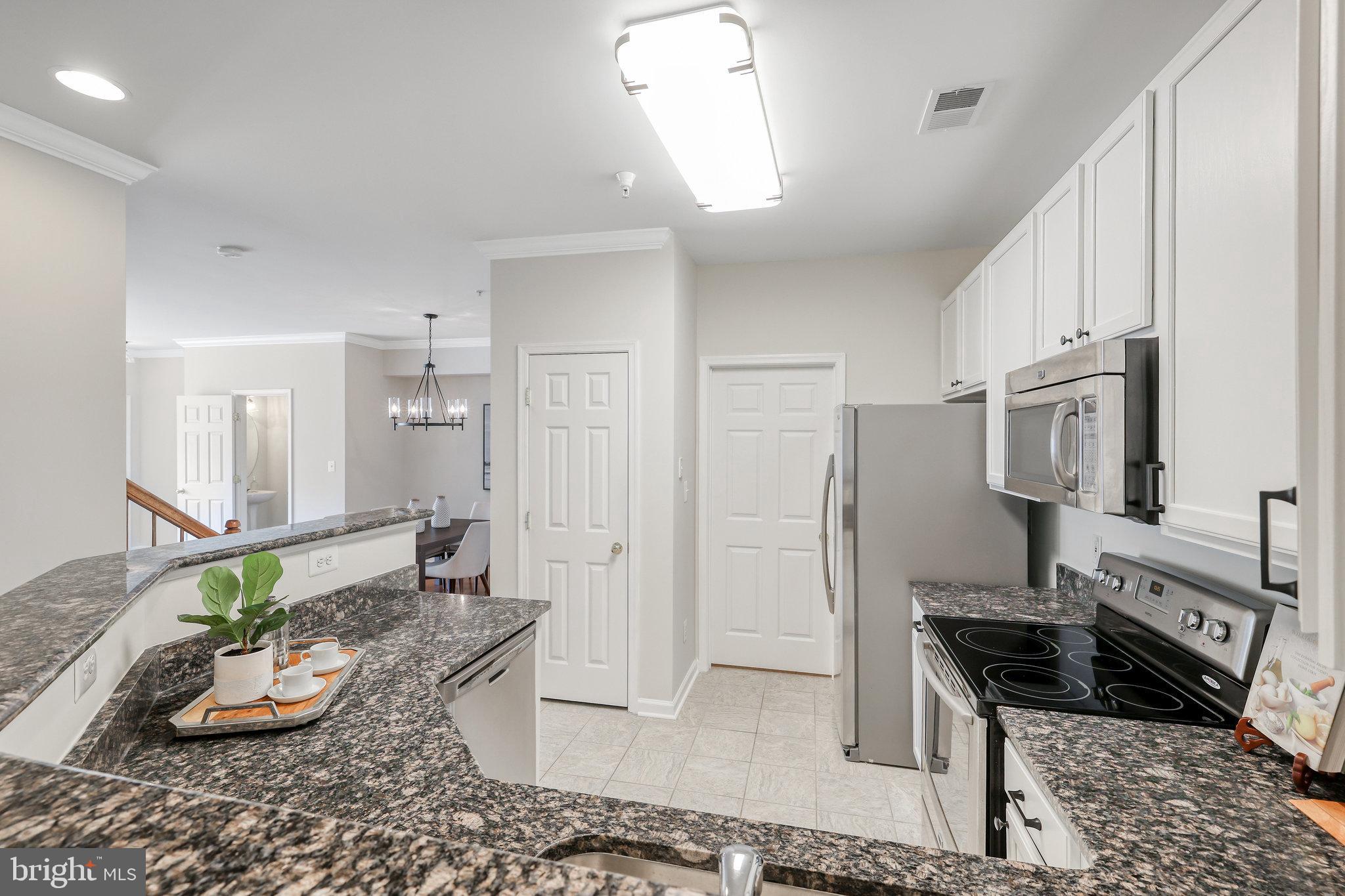 BELMONT GREENE CONDO - Residential