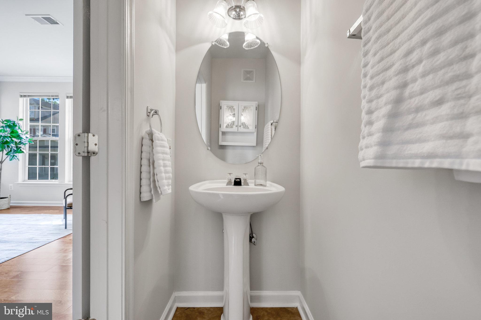 BELMONT GREENE CONDO - Residential