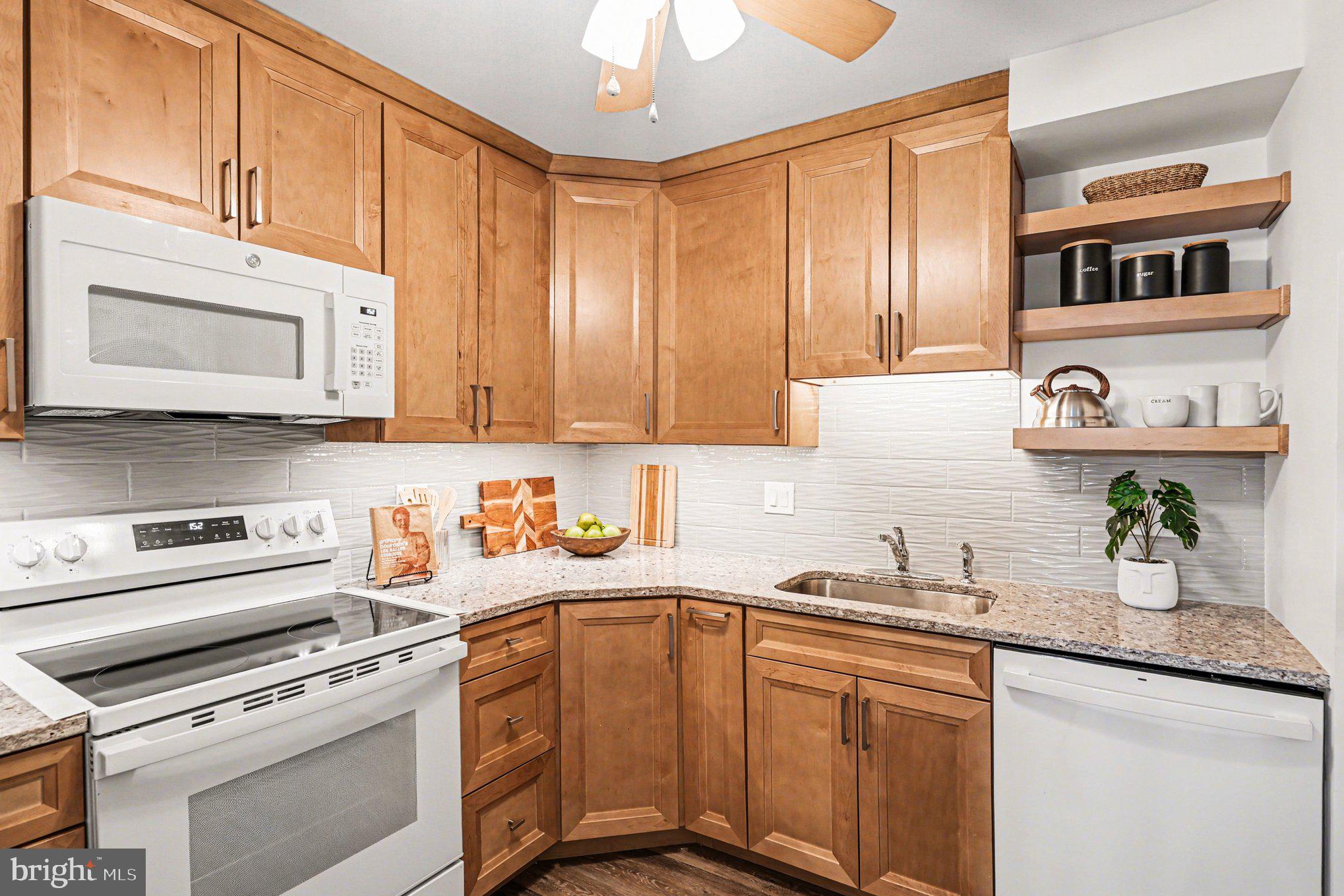 5903 MOUNT EAGLE DRIVE 511