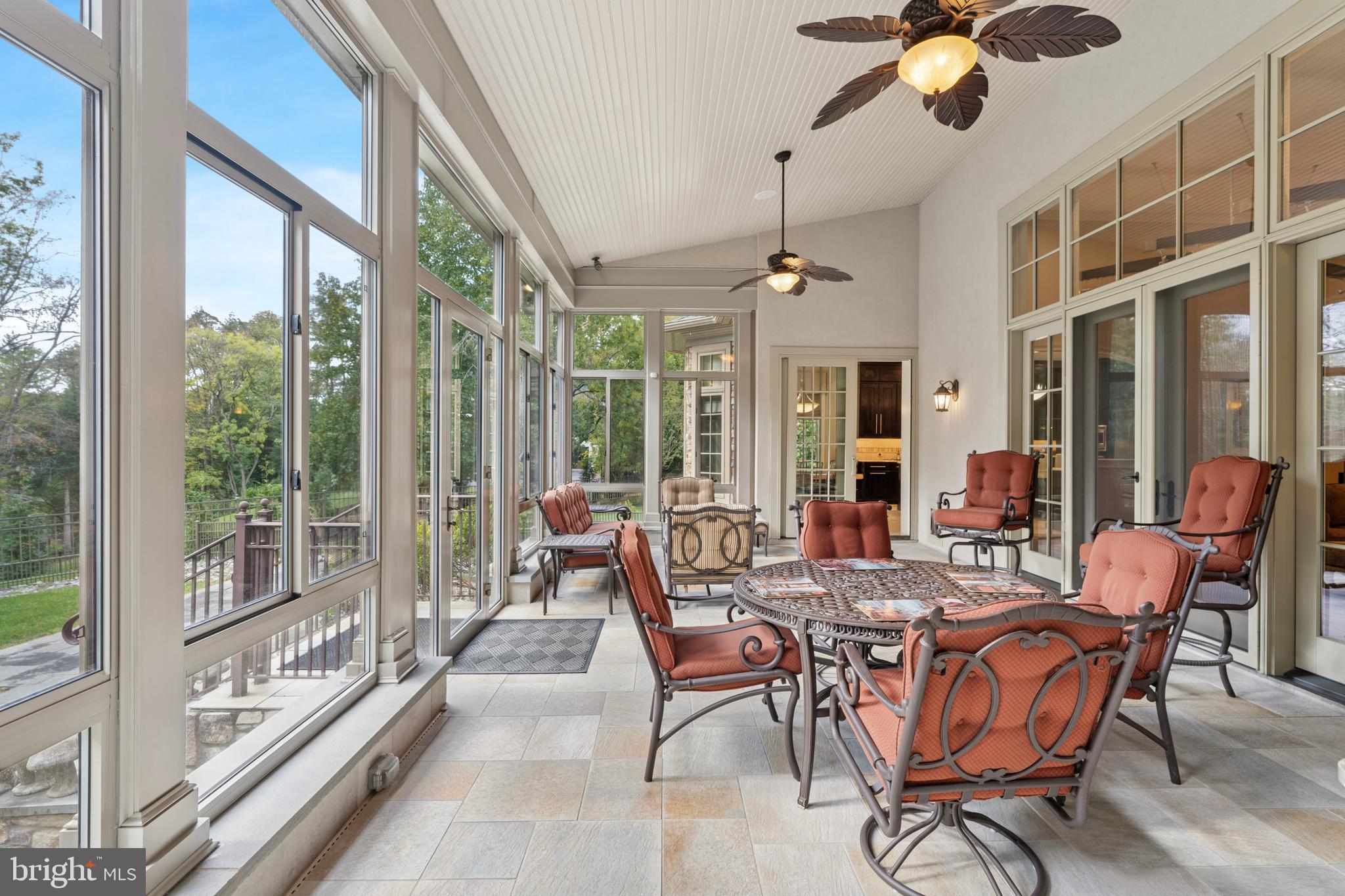 GLADWYNE - Residential