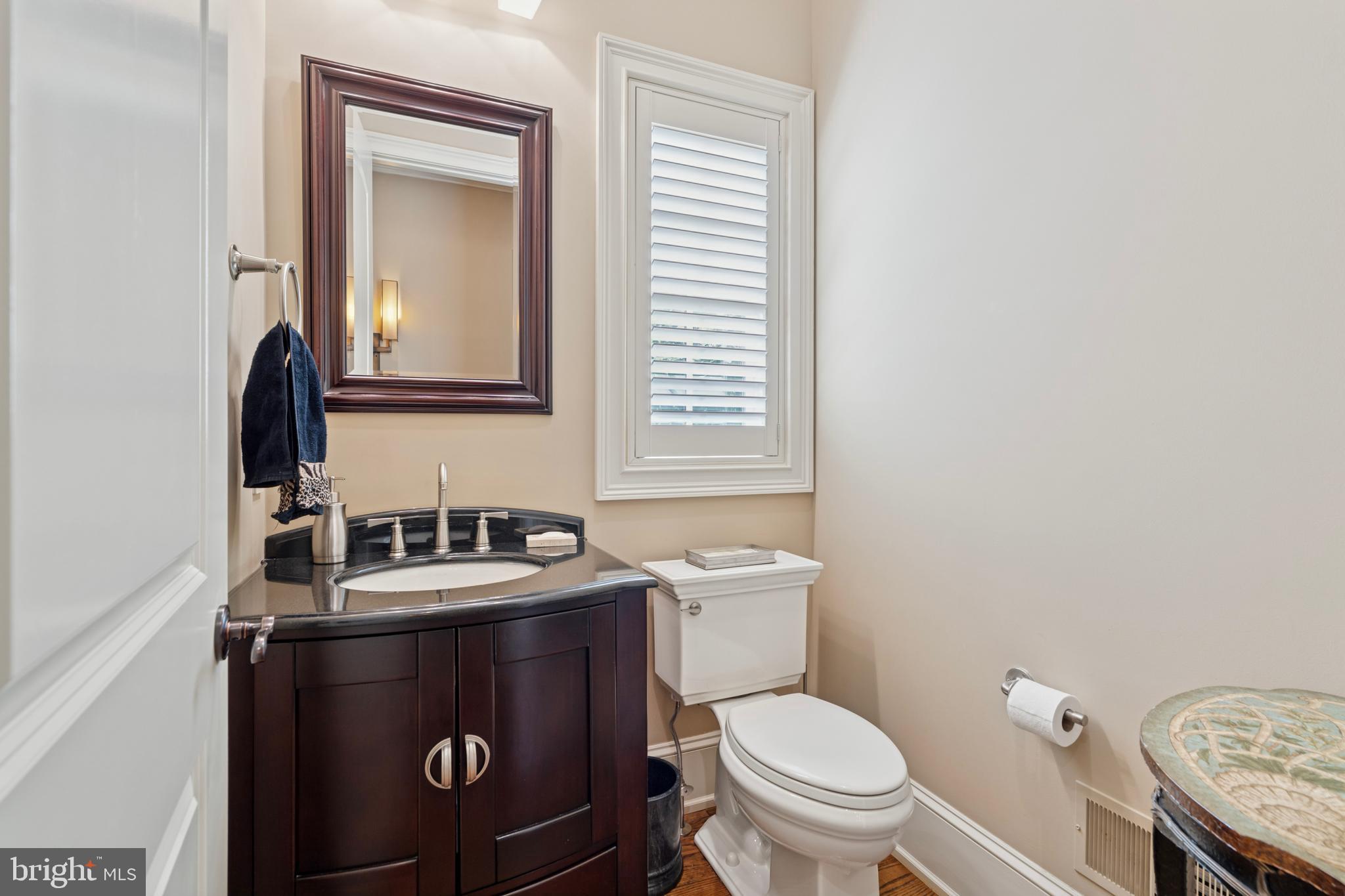 GLADWYNE - Residential