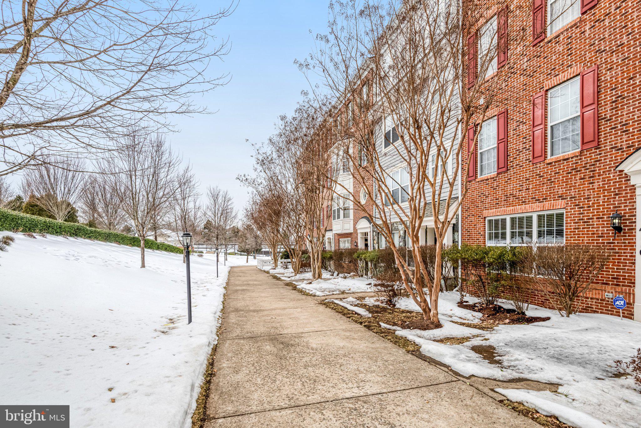 HIGHLANDS CIRCLE CONDOMINIUM - Residential