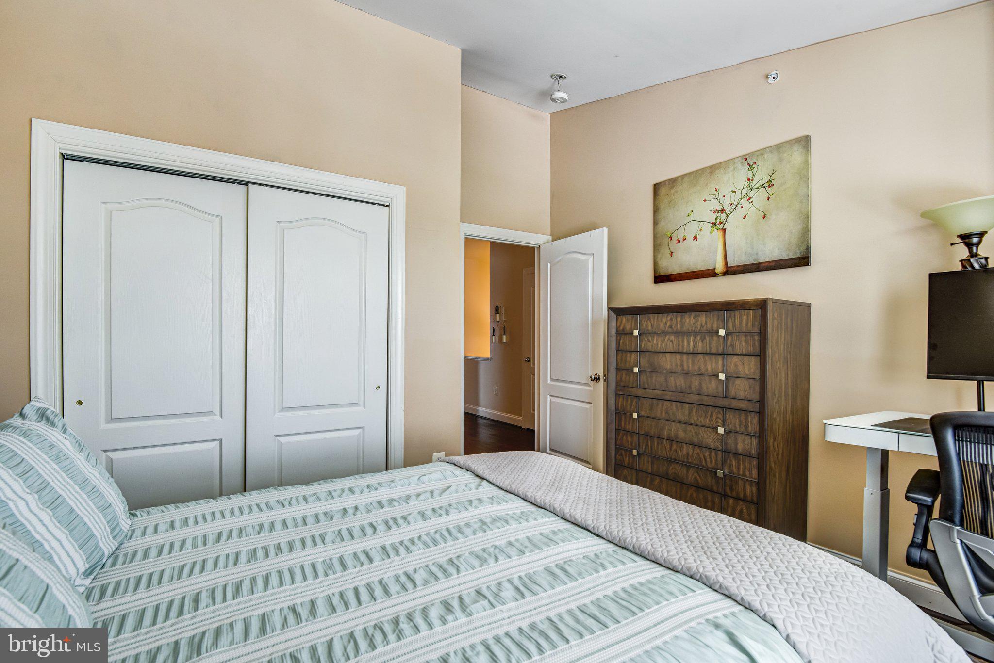 HIGHLANDS CIRCLE CONDOMINIUM - Residential