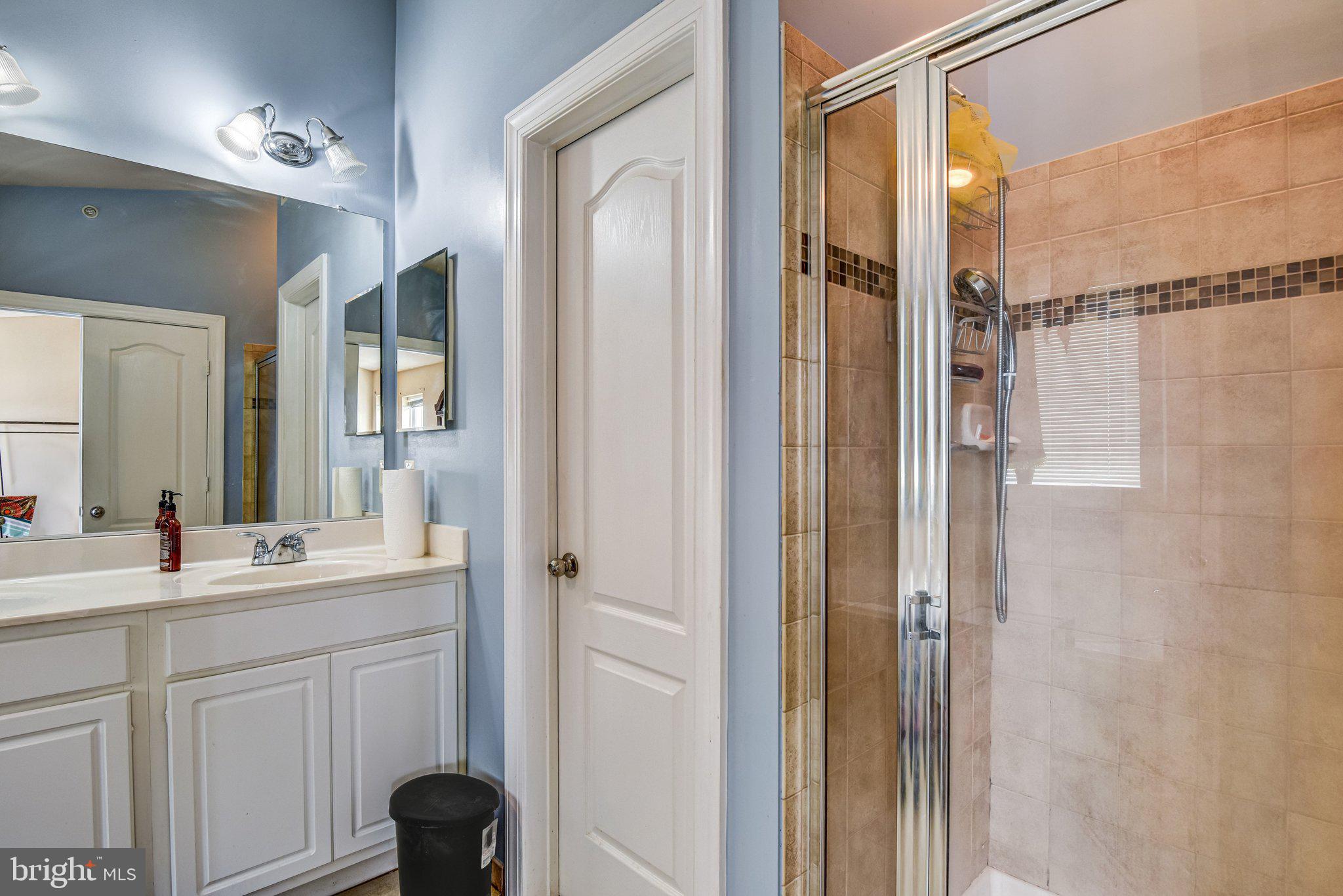 HIGHLANDS CIRCLE CONDOMINIUM - Residential