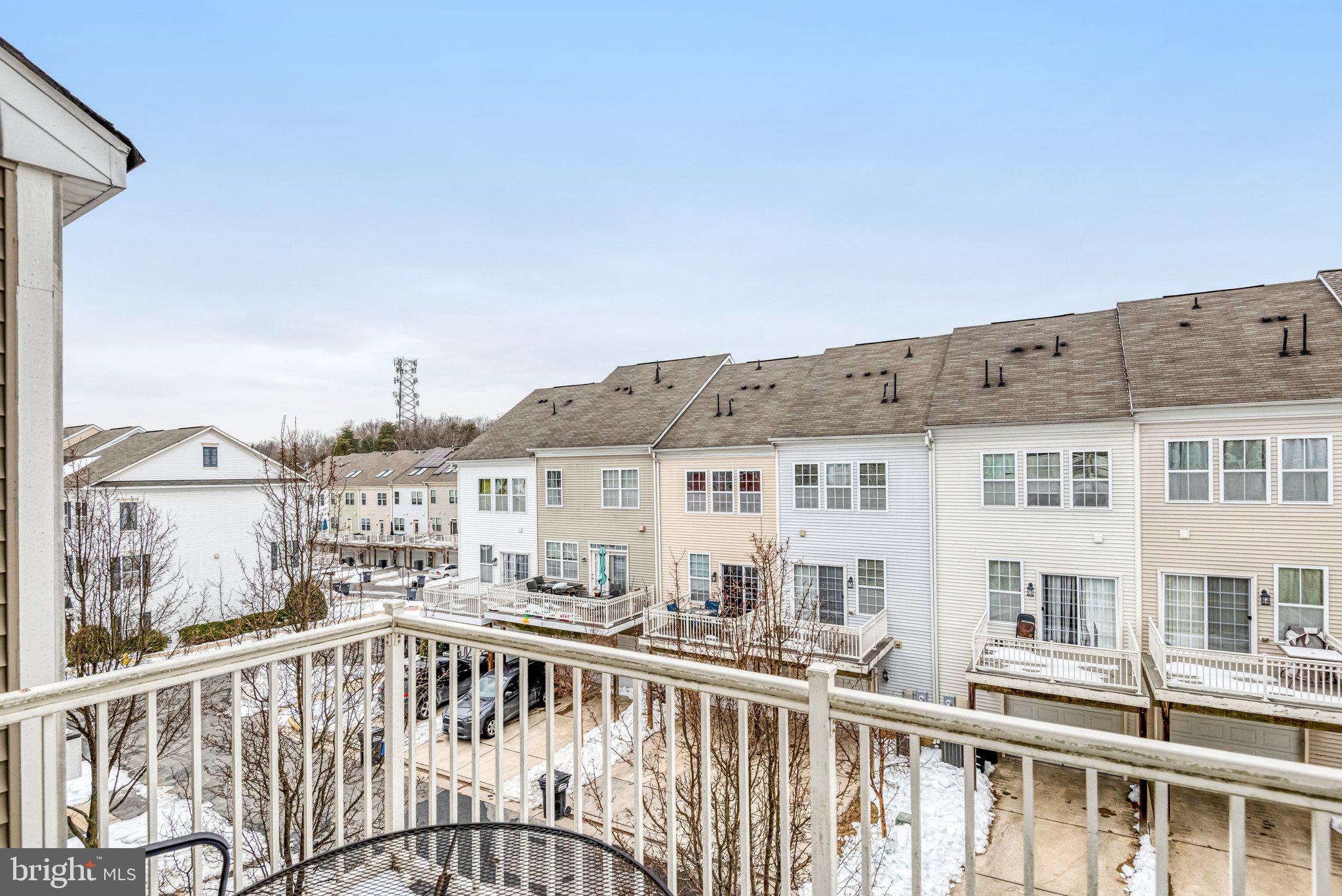 HIGHLANDS CIRCLE CONDOMINIUM - Residential