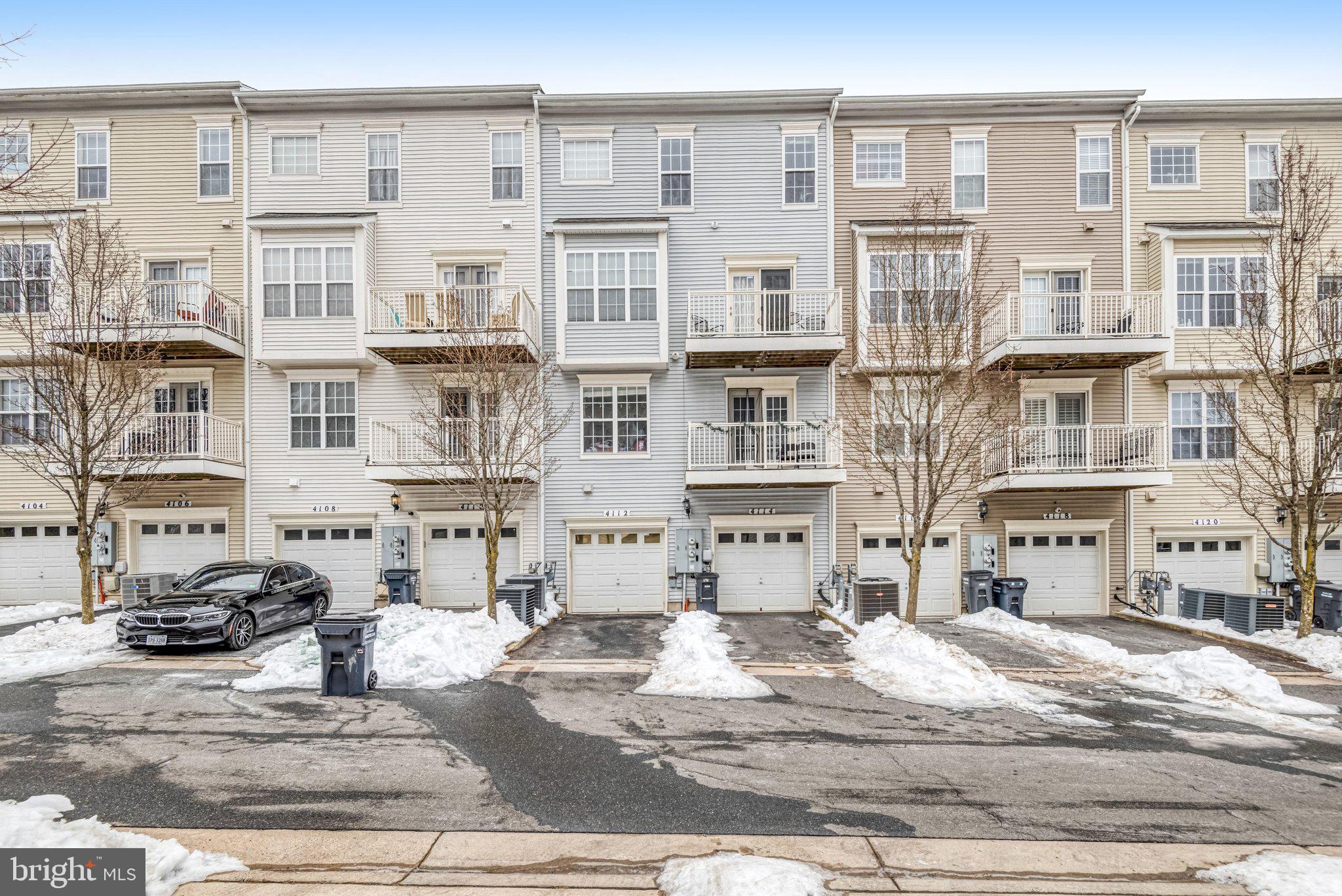 HIGHLANDS CIRCLE CONDOMINIUM - Residential