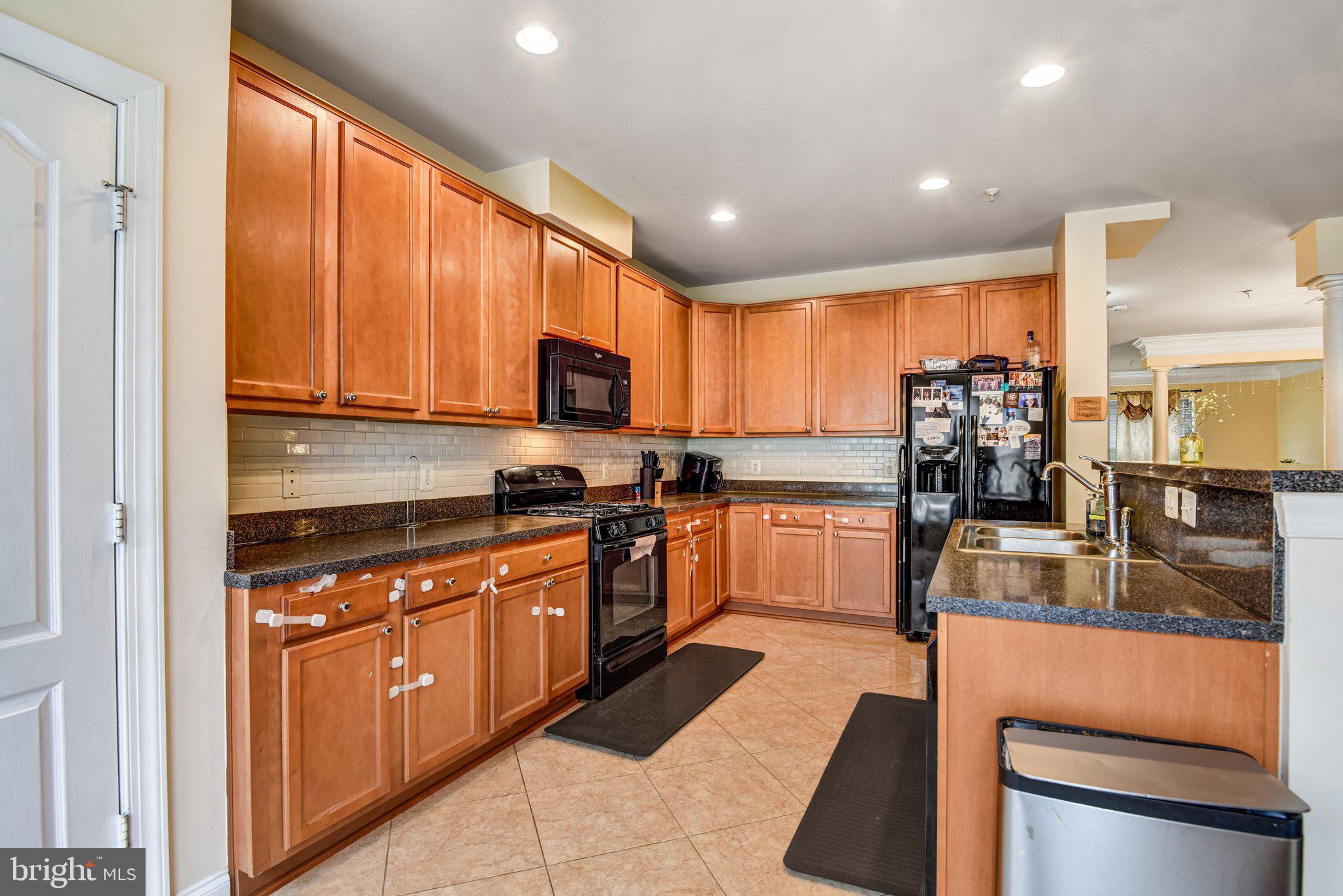 4112 POTOMAC HIGHLANDS CIRCLE