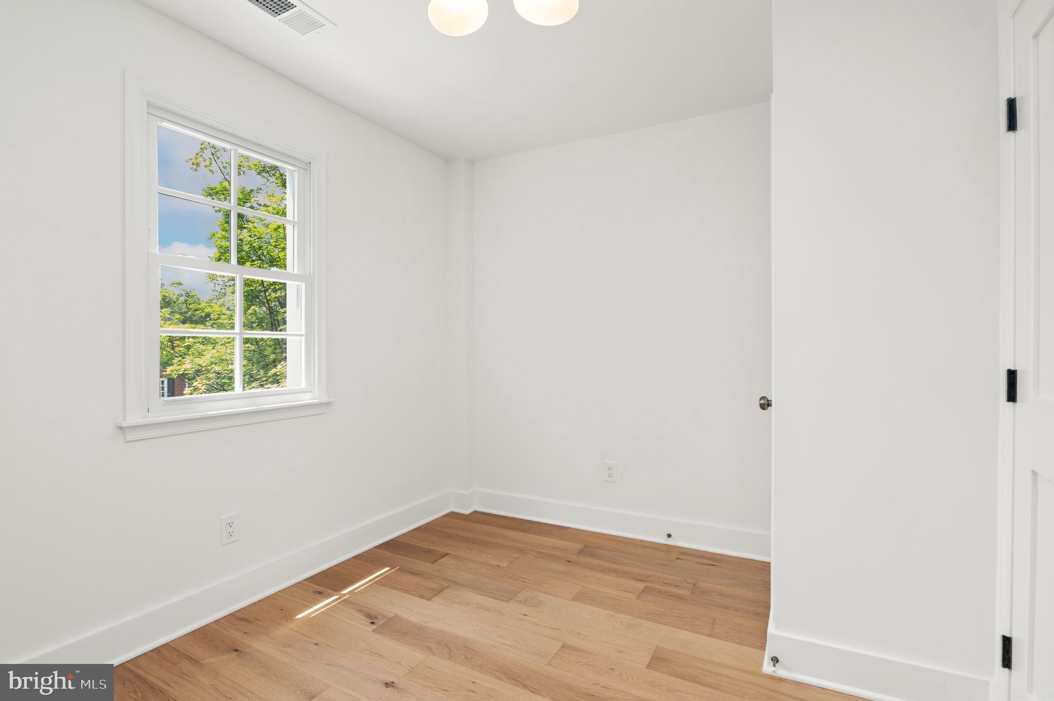 CHEVY CHASE GARDENS - Residential