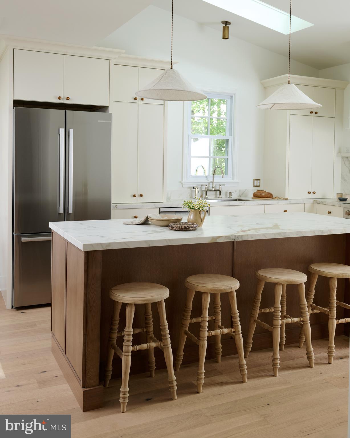 CHEVY CHASE GARDENS - Residential