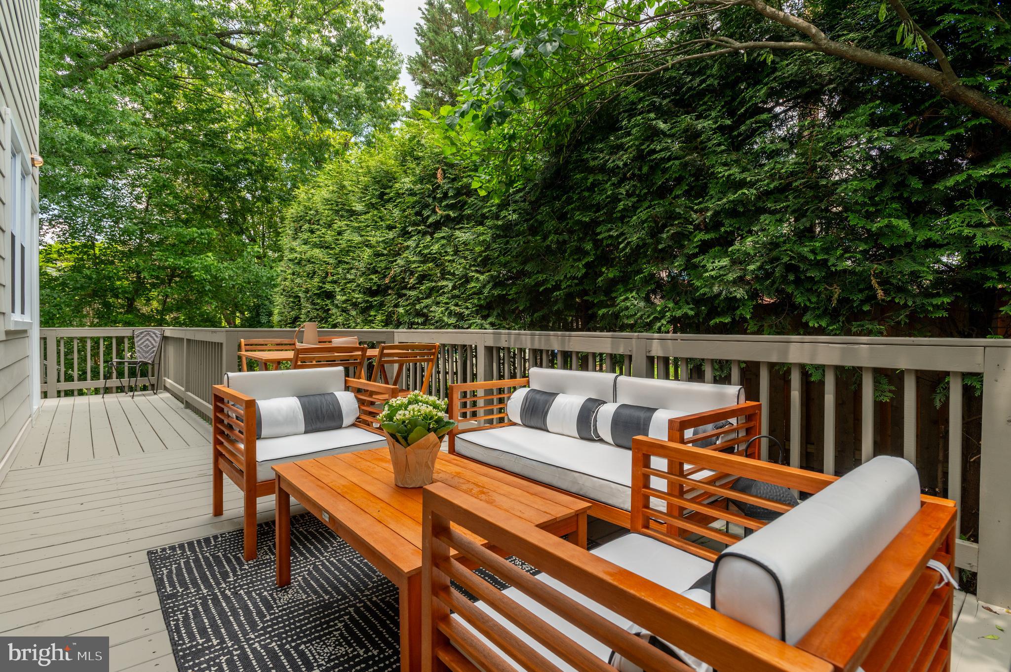 CHEVY CHASE GARDENS - Residential