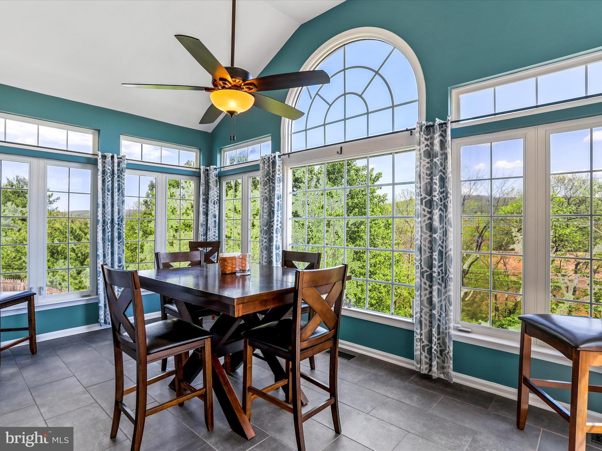 CRESTVIEW - Residential