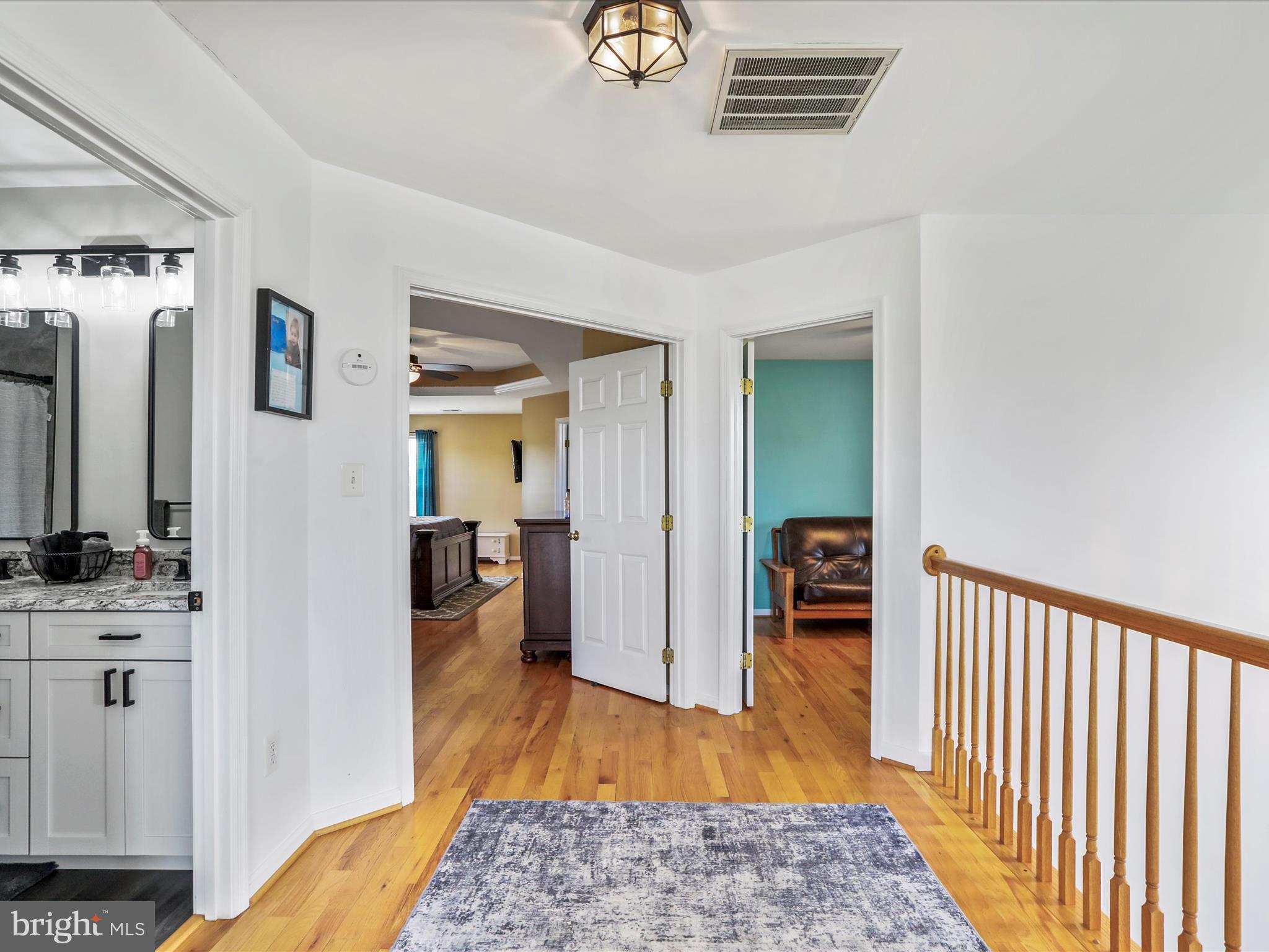 CRESTVIEW - Residential