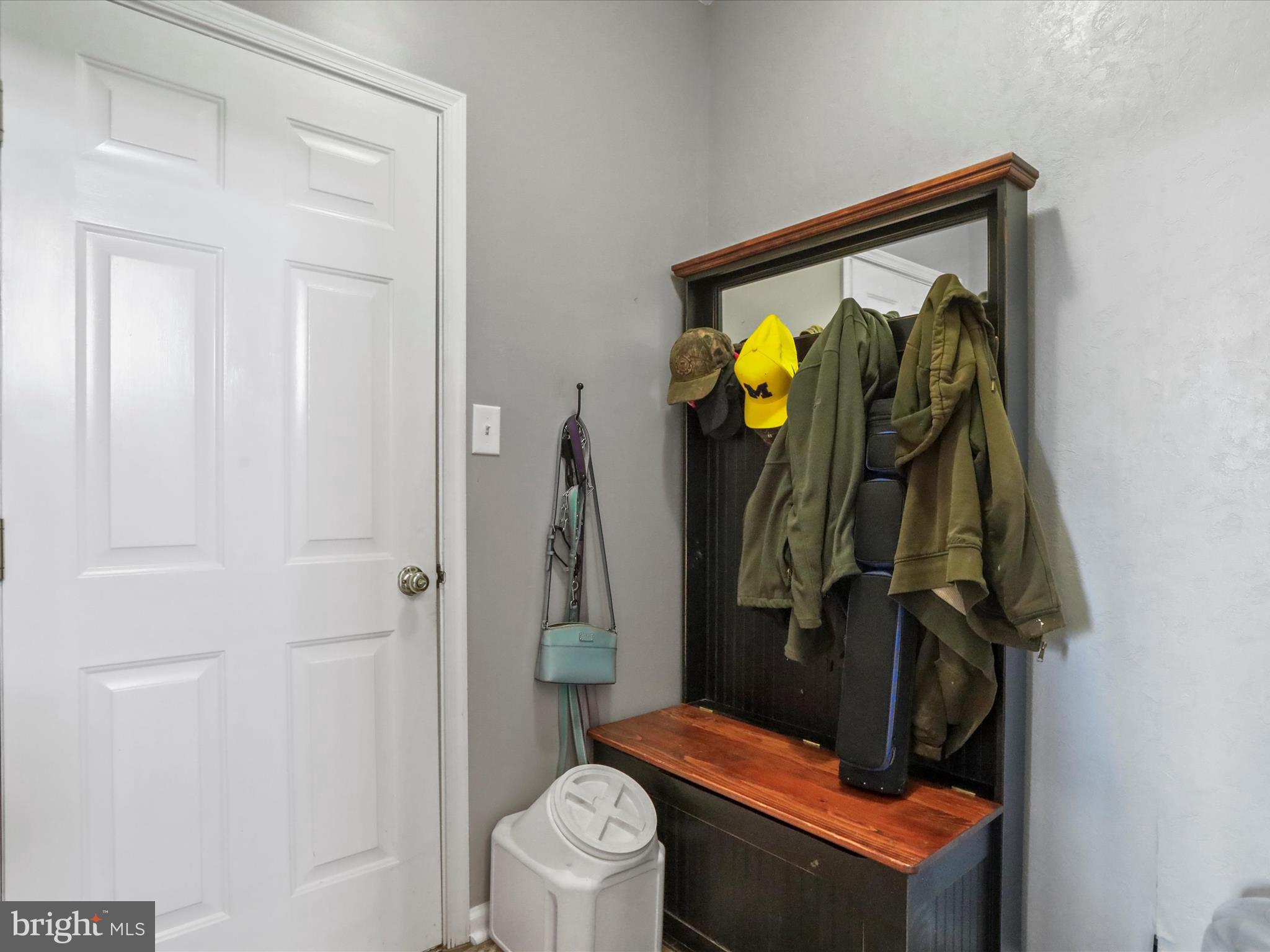 CRESTVIEW - Residential