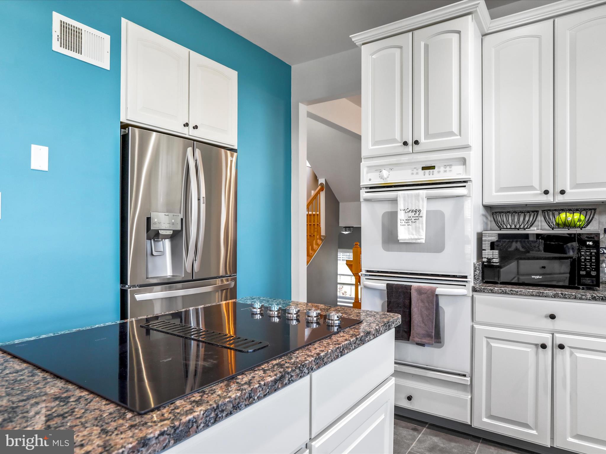 CRESTVIEW - Residential