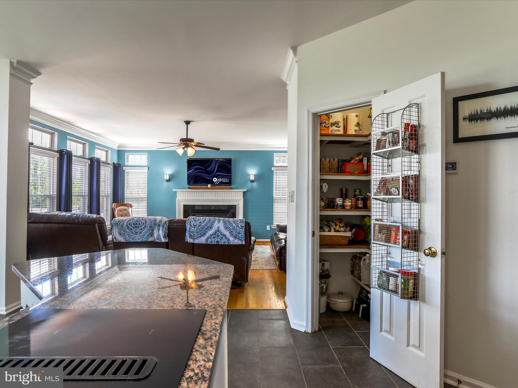 CRESTVIEW - Residential