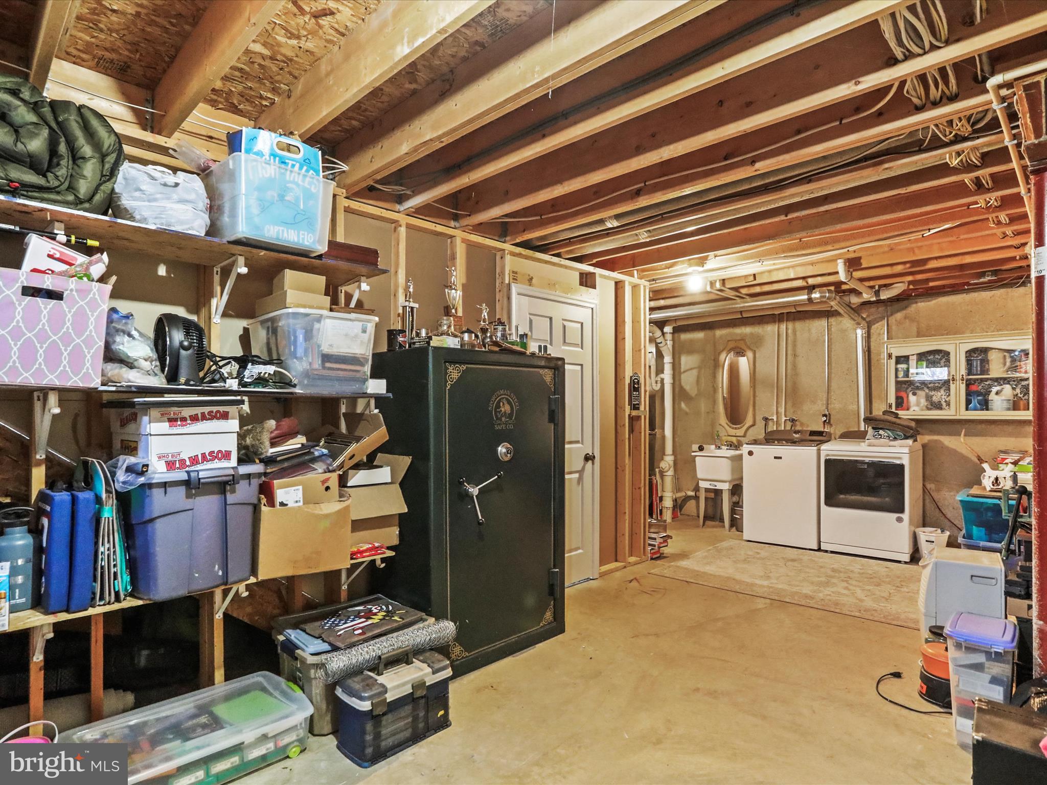 CRESTVIEW - Residential