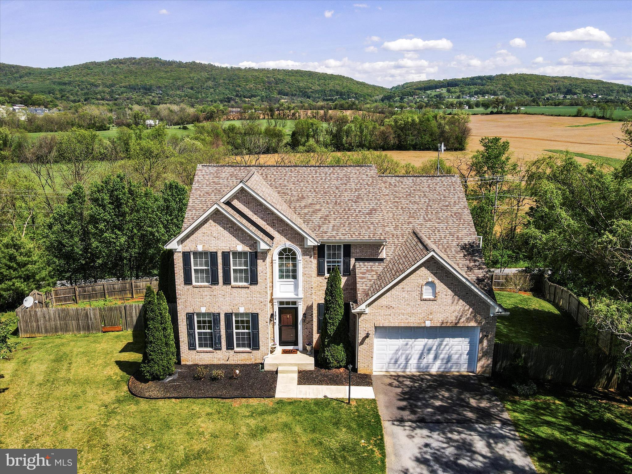 CRESTVIEW - Residential