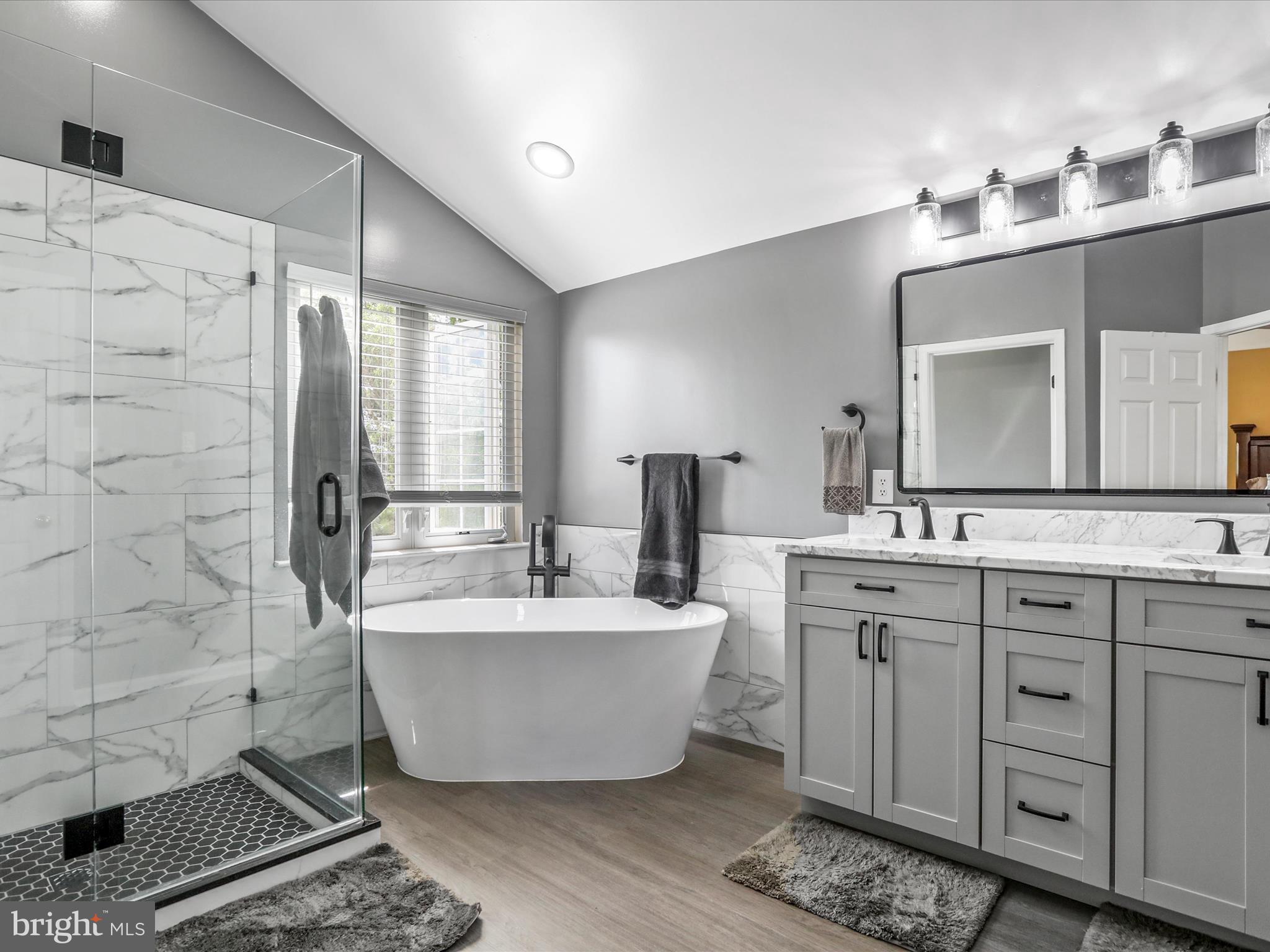 CRESTVIEW - Residential