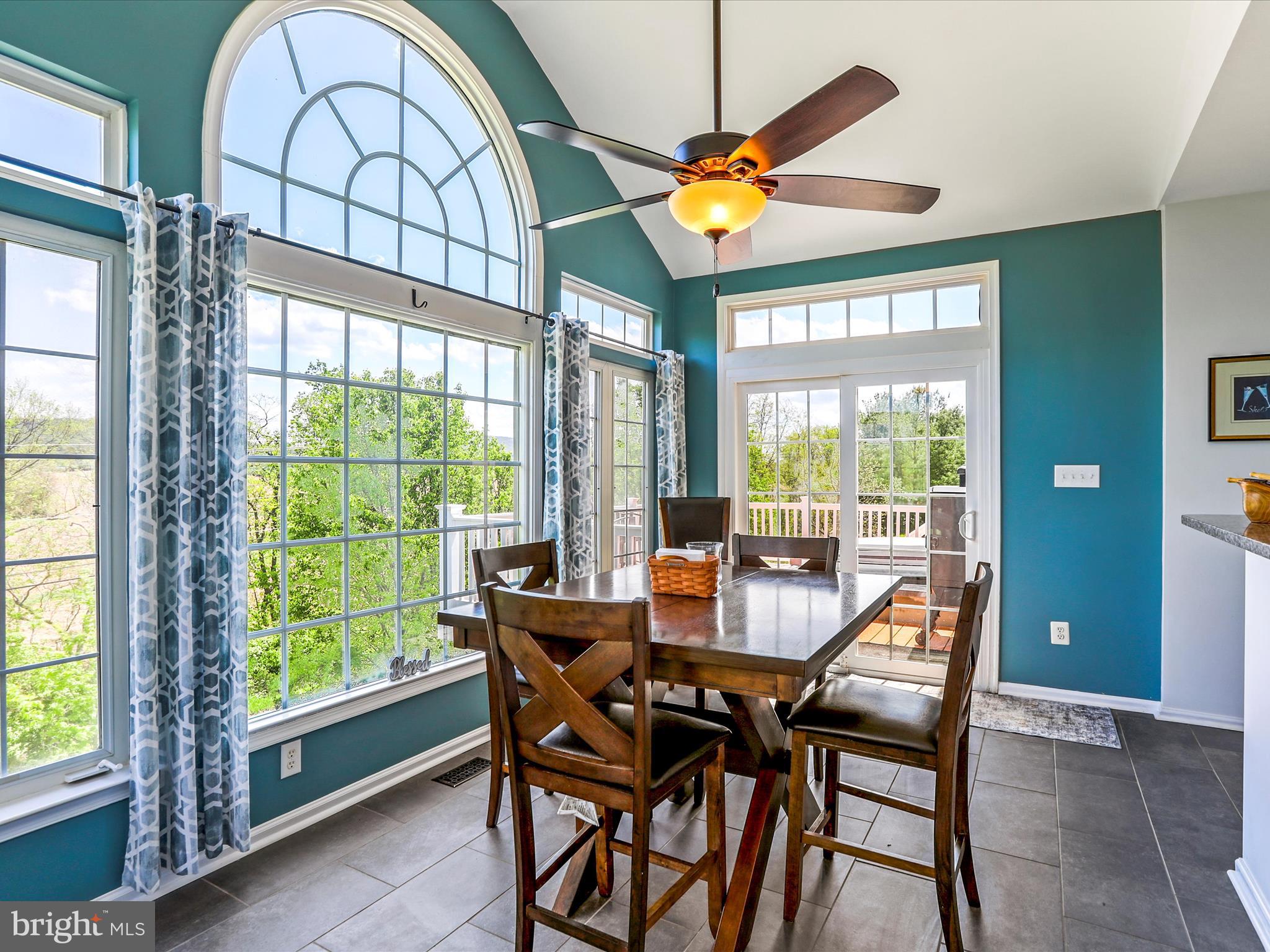 CRESTVIEW - Residential