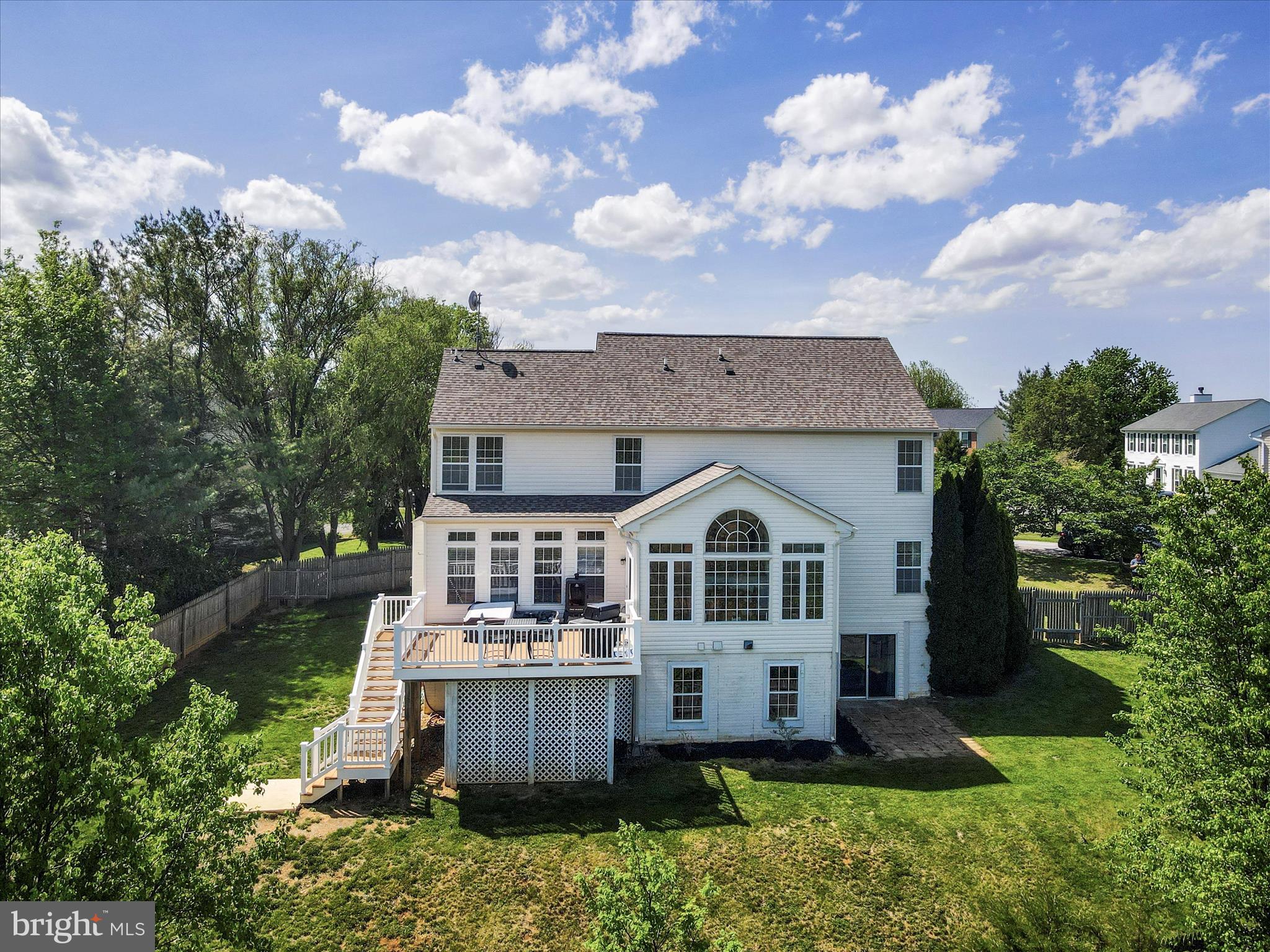 CRESTVIEW - Residential