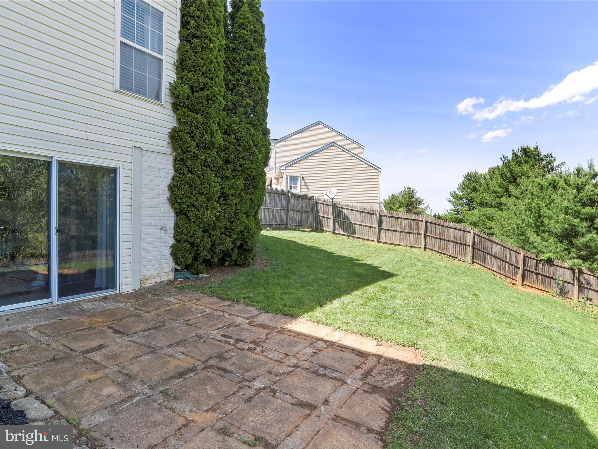 CRESTVIEW - Residential