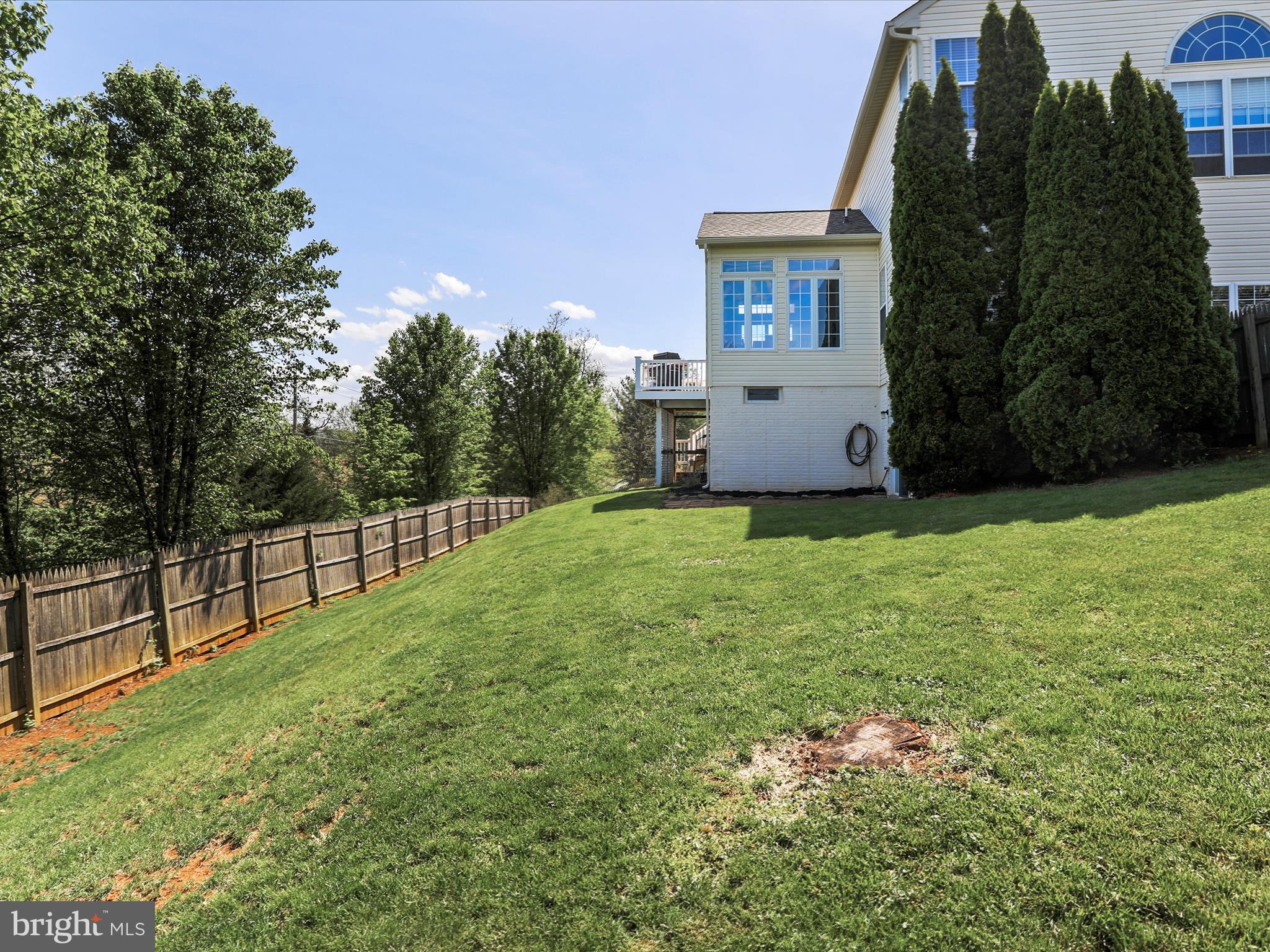 CRESTVIEW - Residential