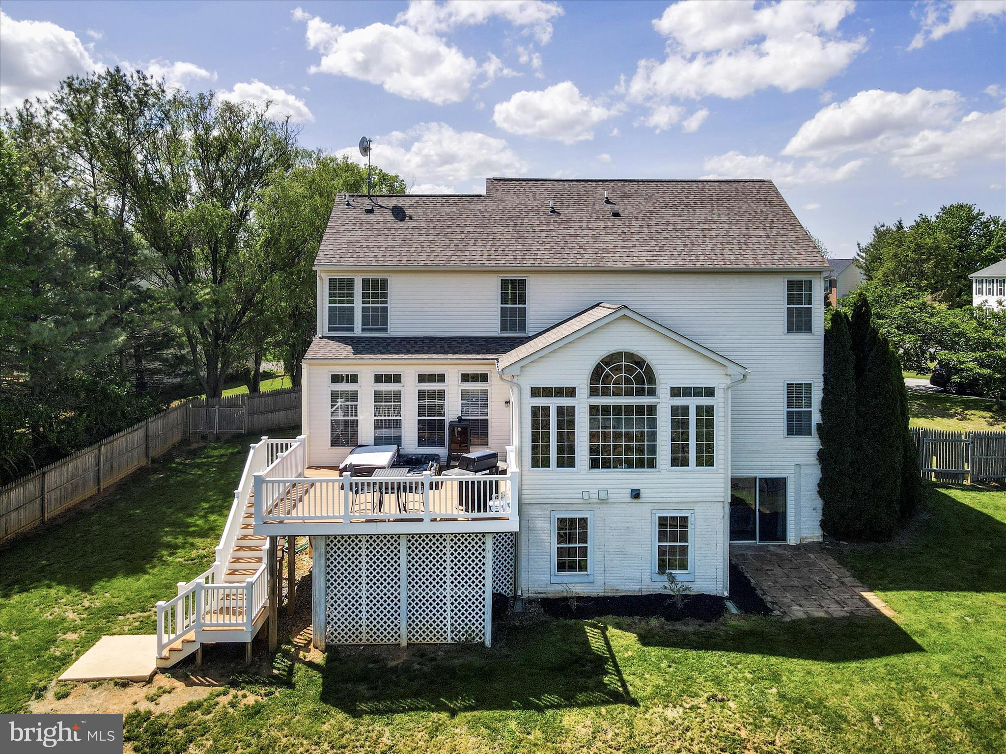 CRESTVIEW - Residential