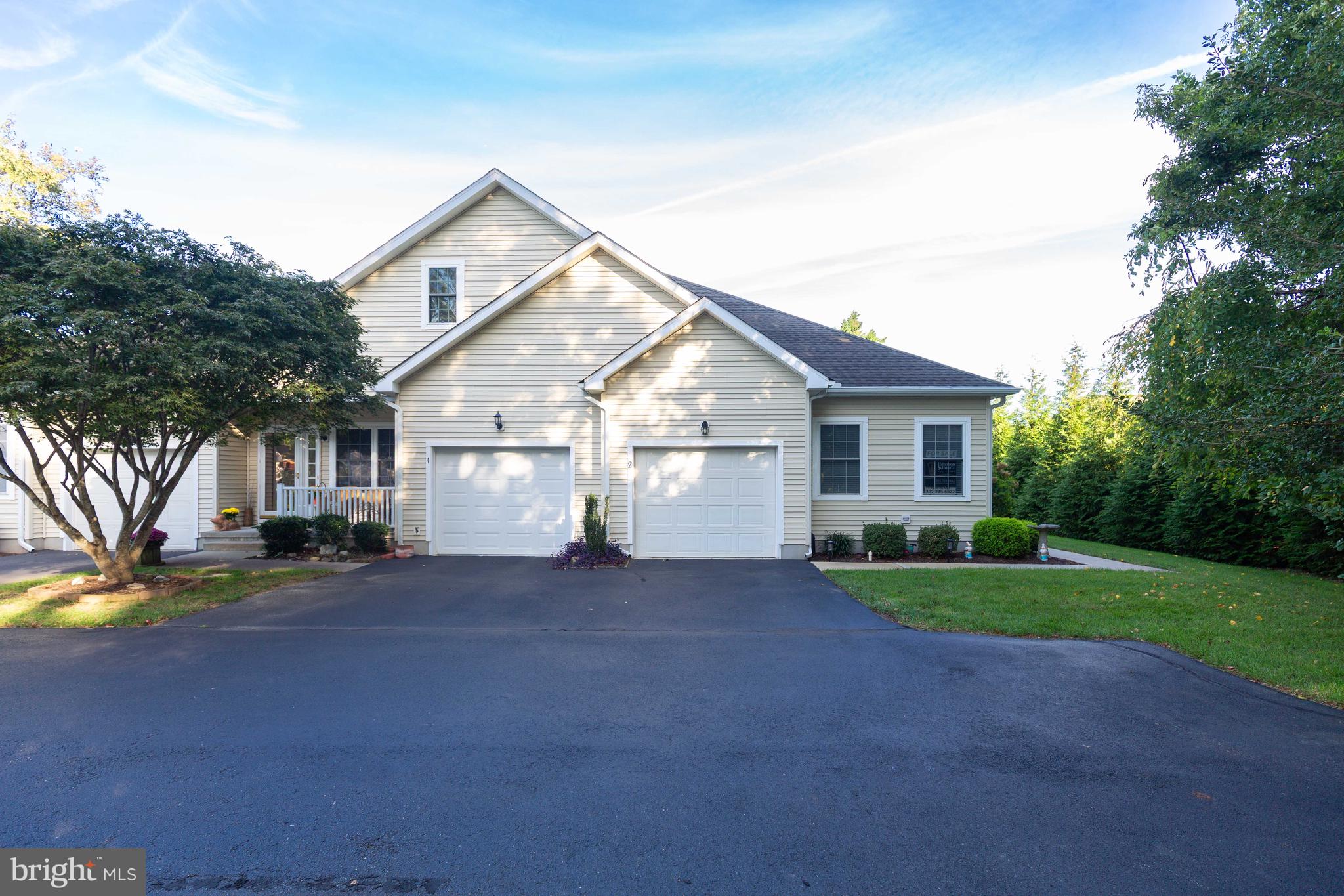 2 LAURAS WAY UNIT 14