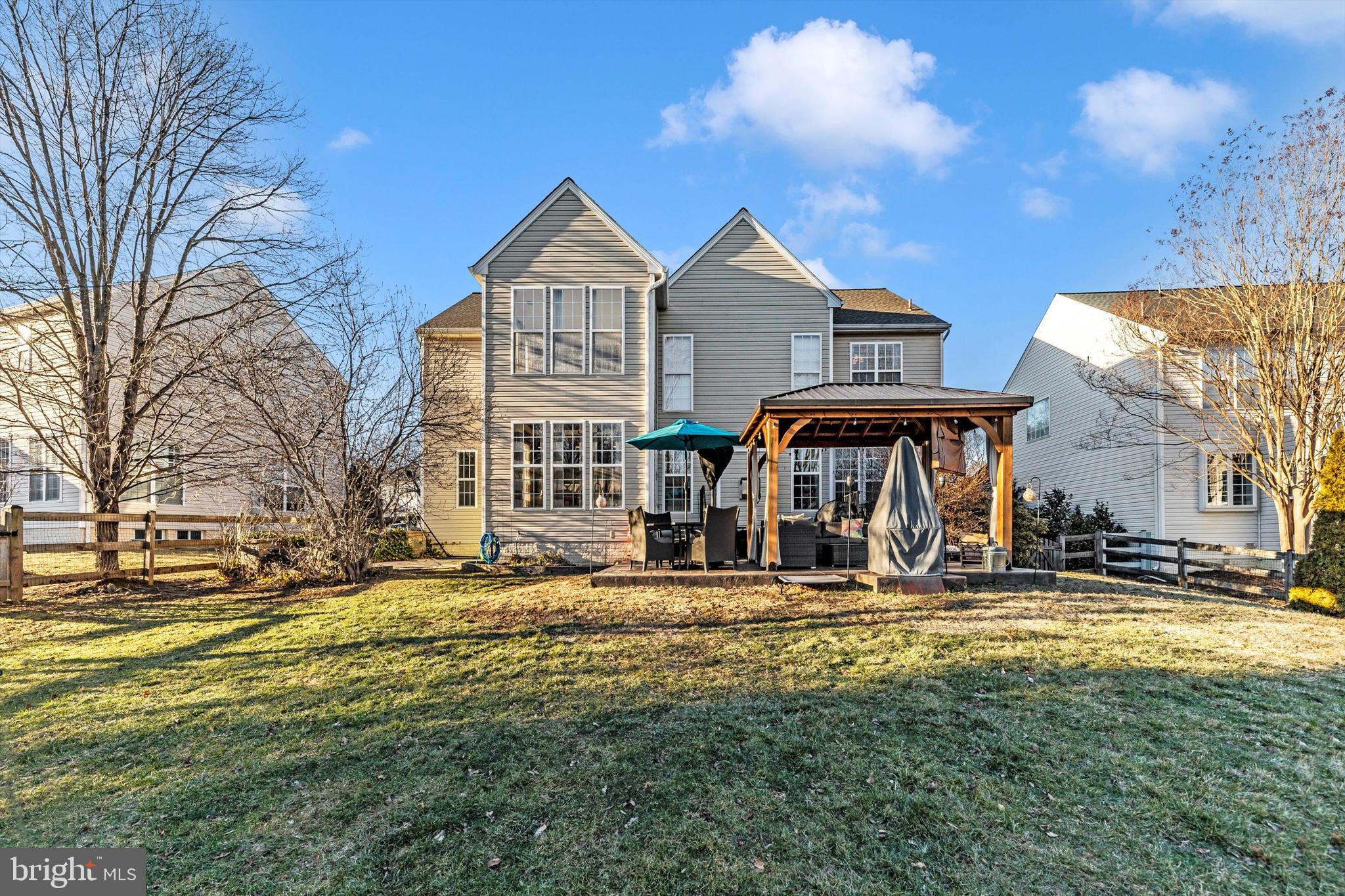 GALYN MANOR - Residential