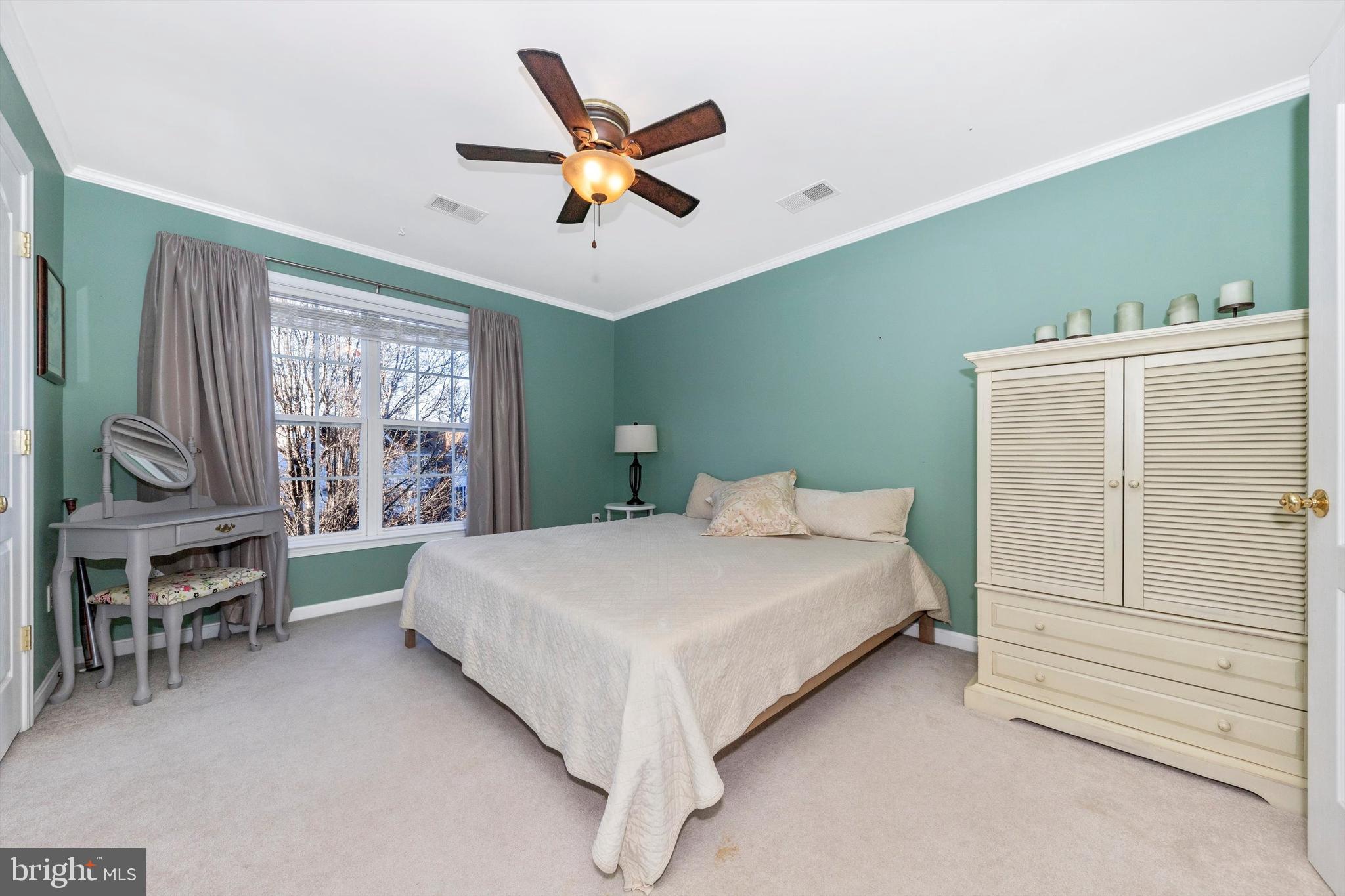 GALYN MANOR - Residential