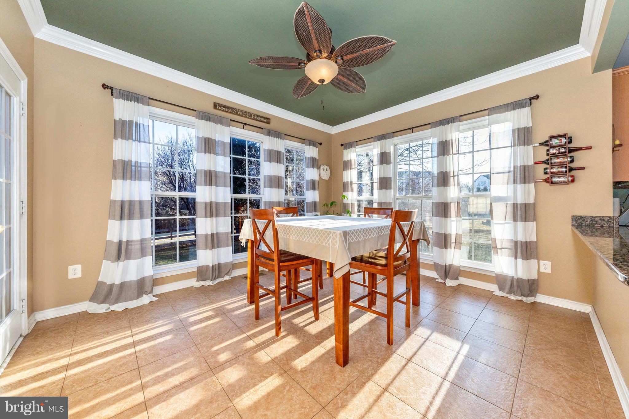 GALYN MANOR - Residential