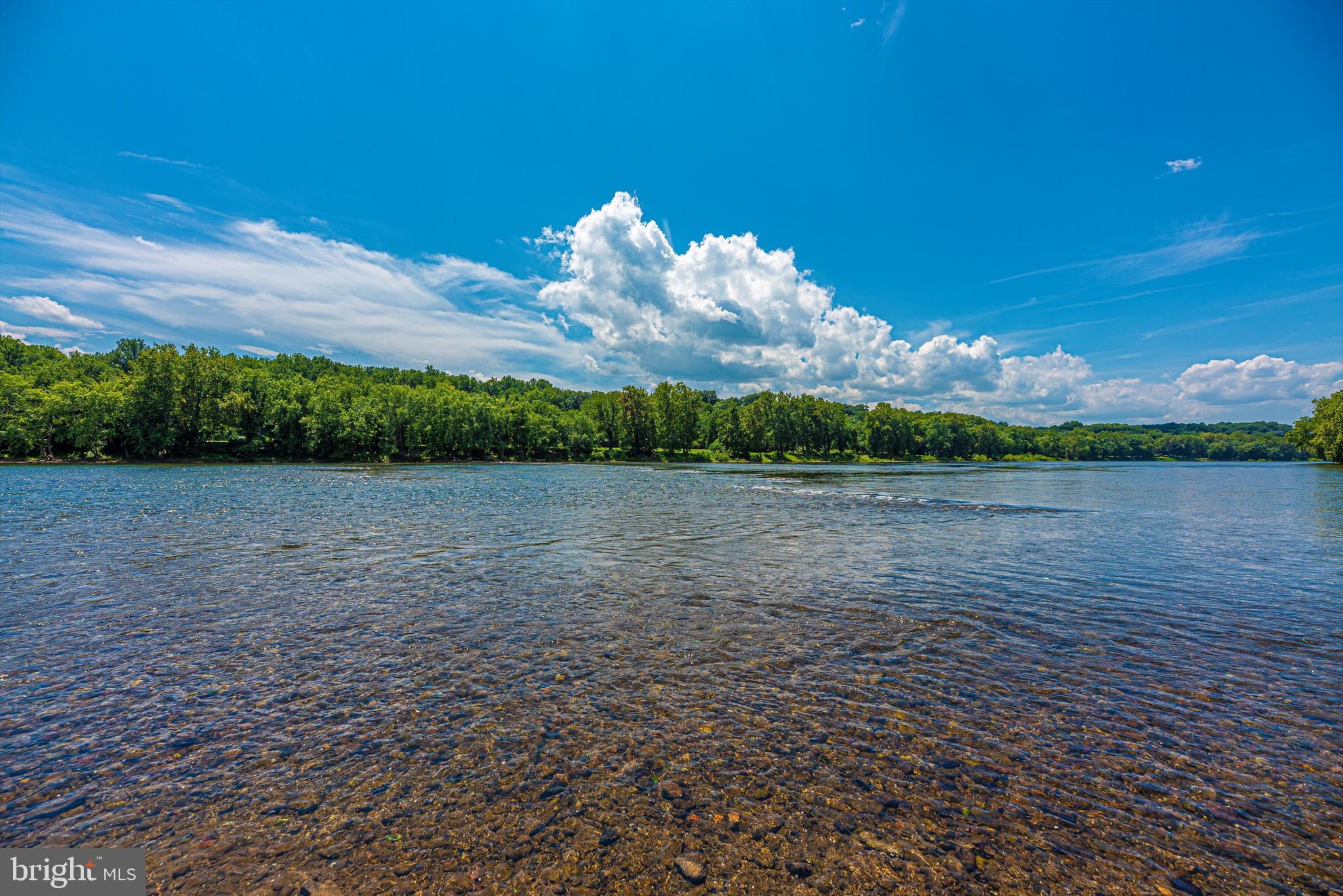 GALYN MANOR - Residential