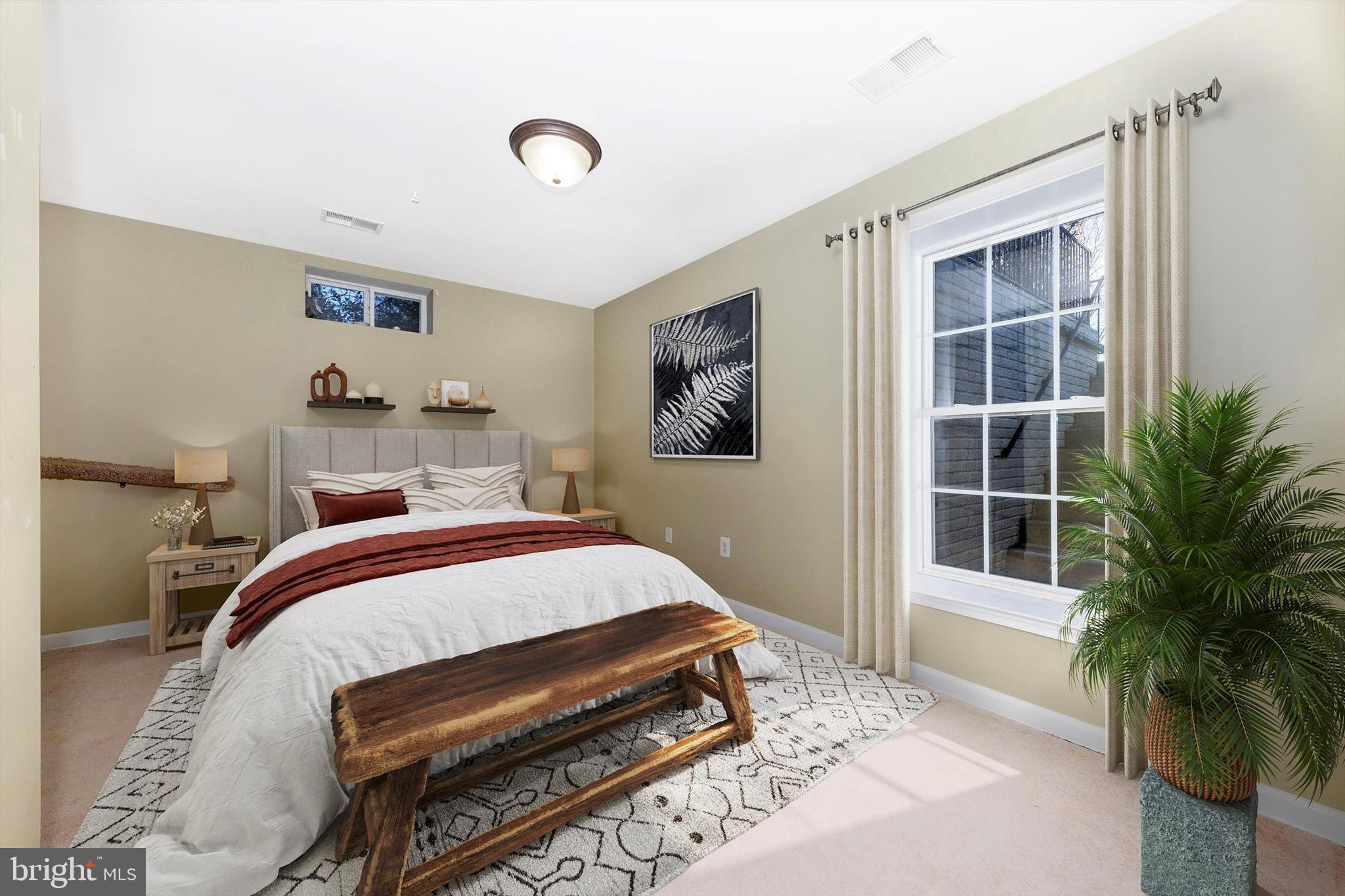 GALYN MANOR - Residential