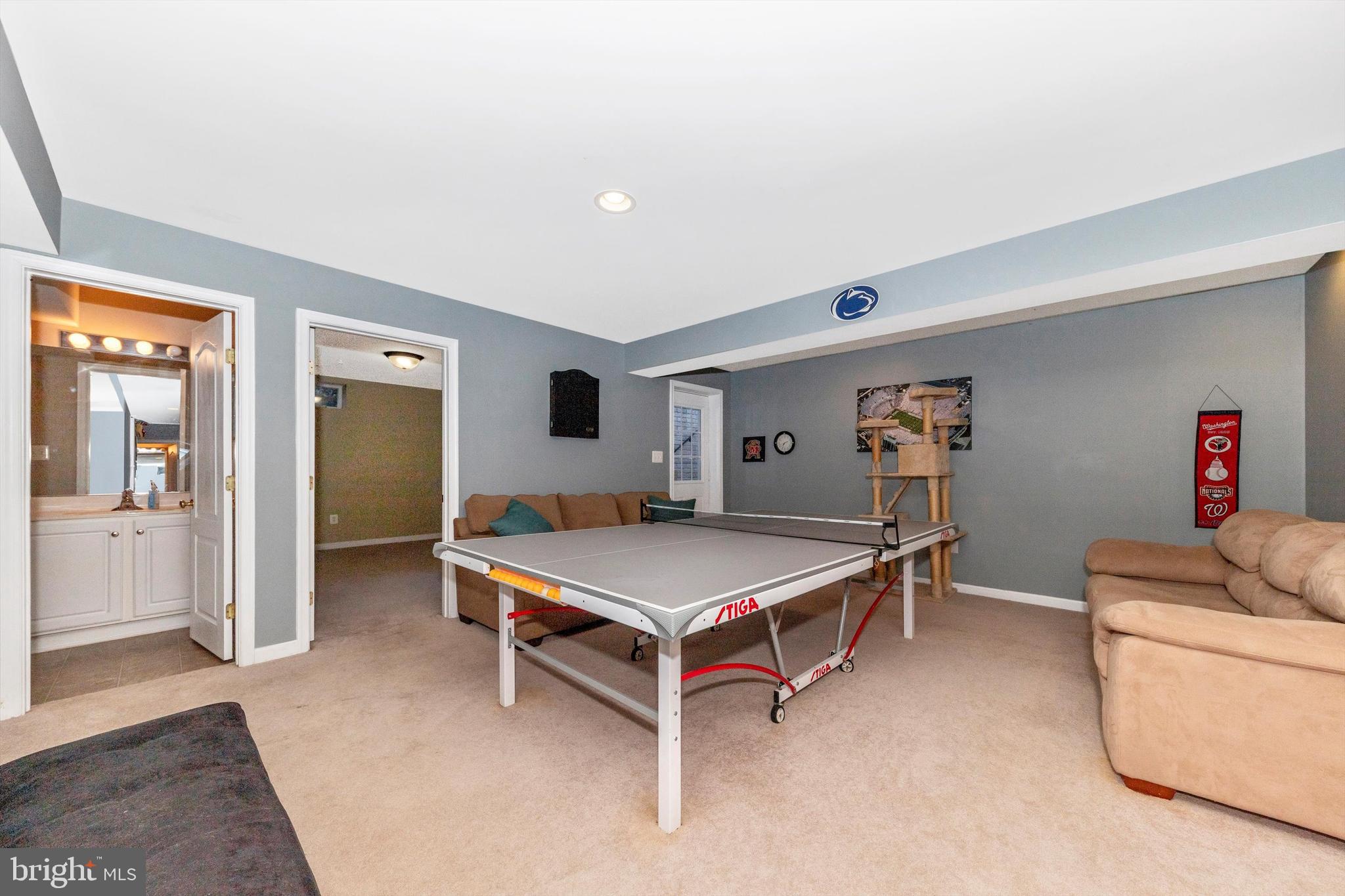 GALYN MANOR - Residential