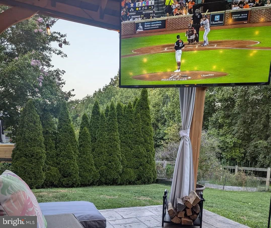 GALYN MANOR - Residential