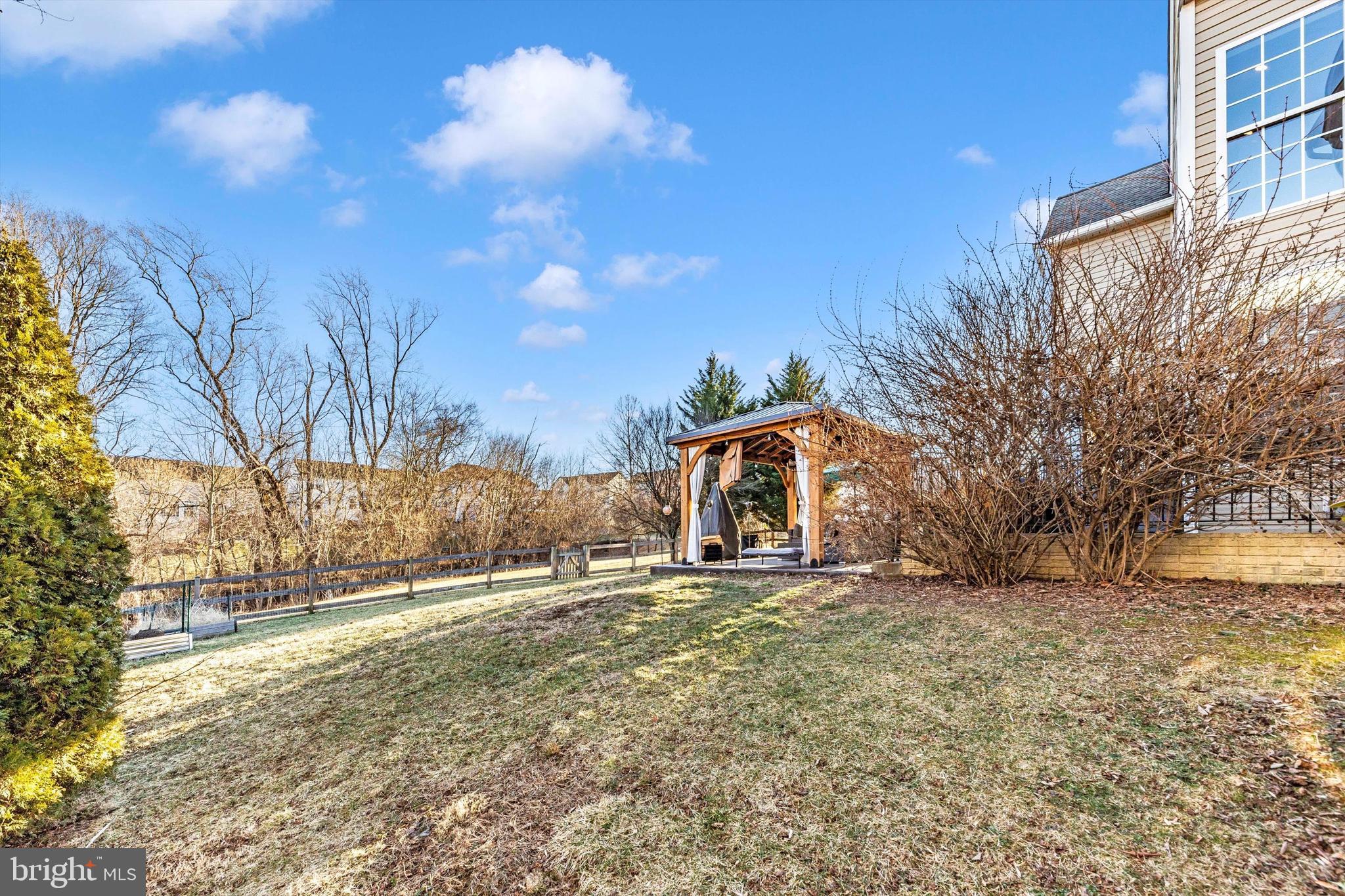 GALYN MANOR - Residential