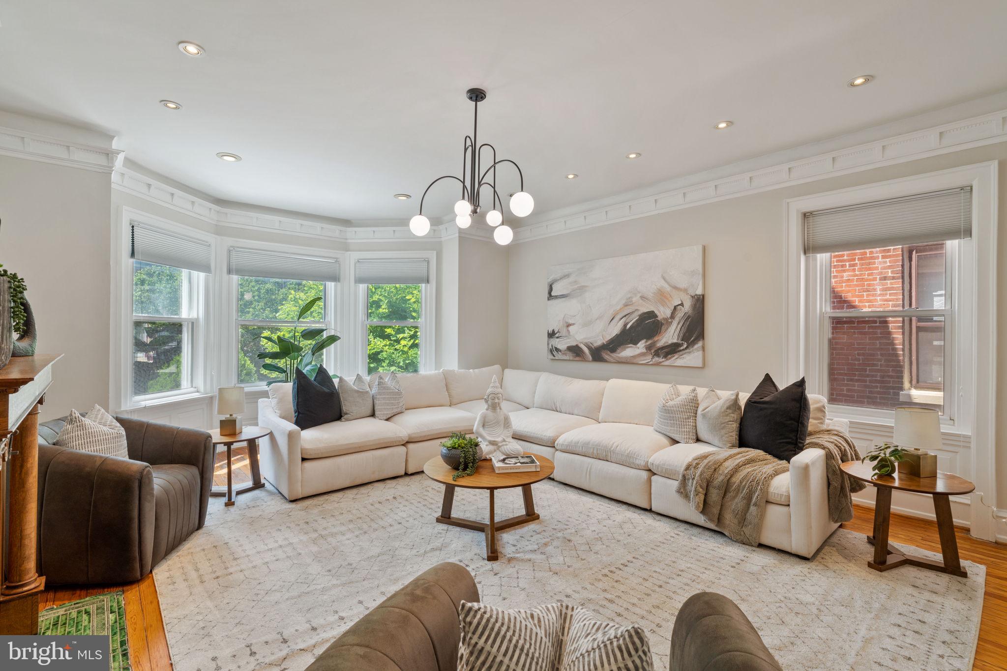 SPRUCE HILL - Residential