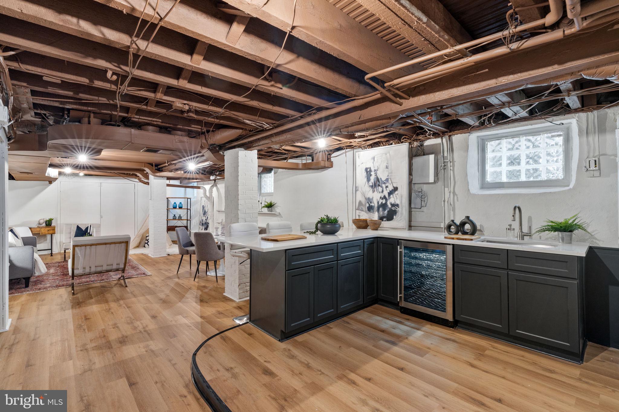 SPRUCE HILL - Residential