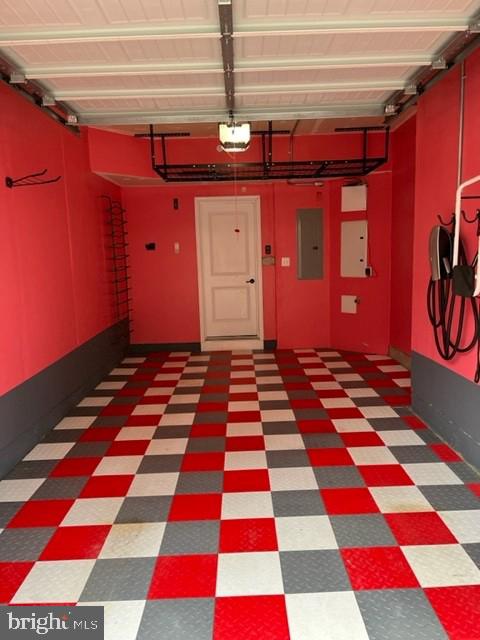 DISCOVERY SQUARE - Residential Lease