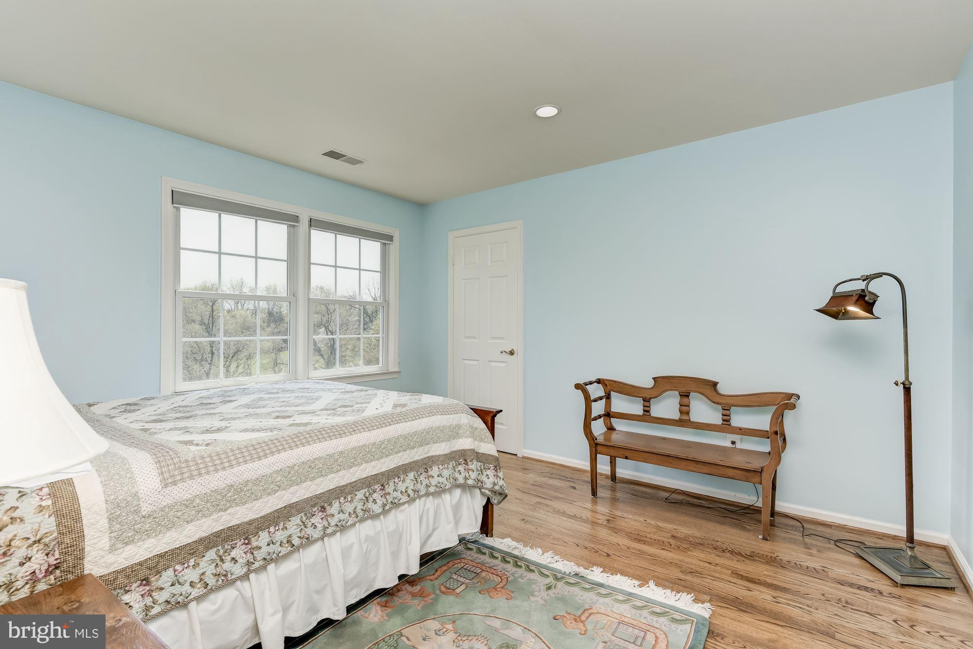 LAKE POTOMAC - Residential