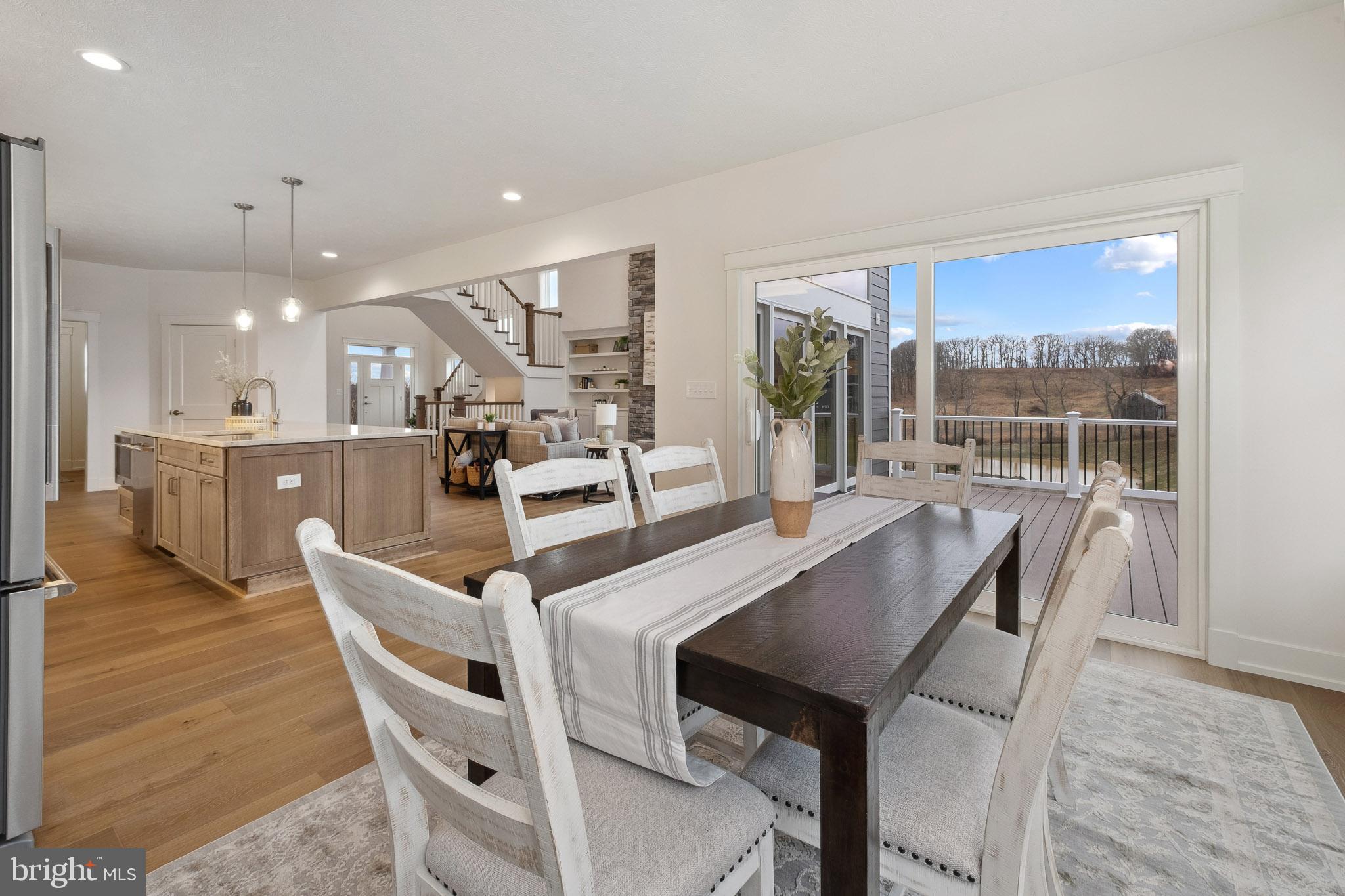 ENCLAVE AT GROVE - Residential