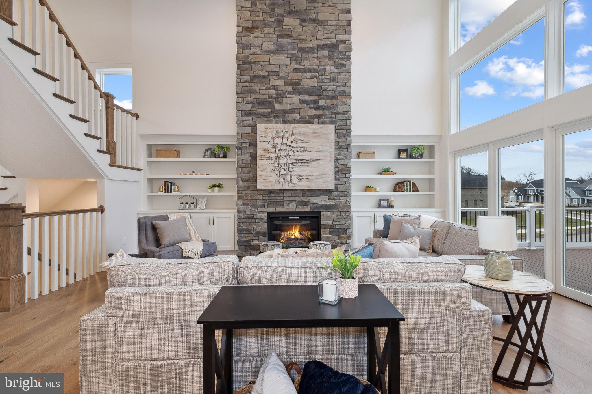 ENCLAVE AT GROVE - Residential