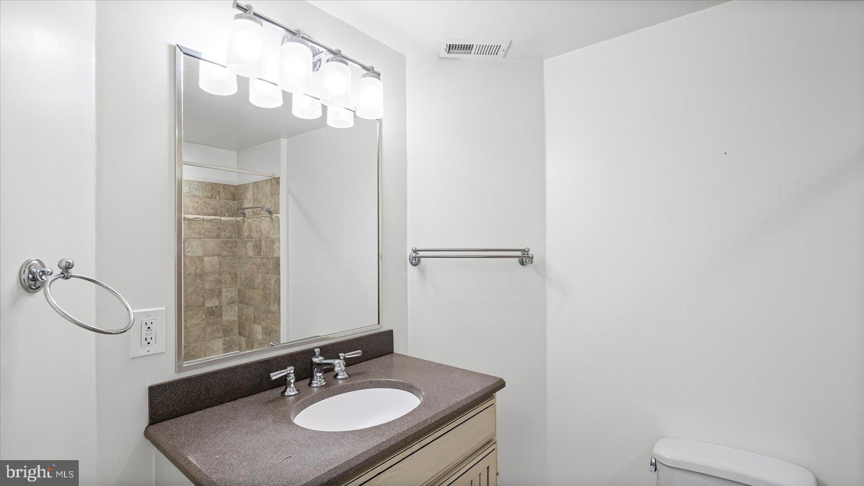 MOUNT VERNON - Residential